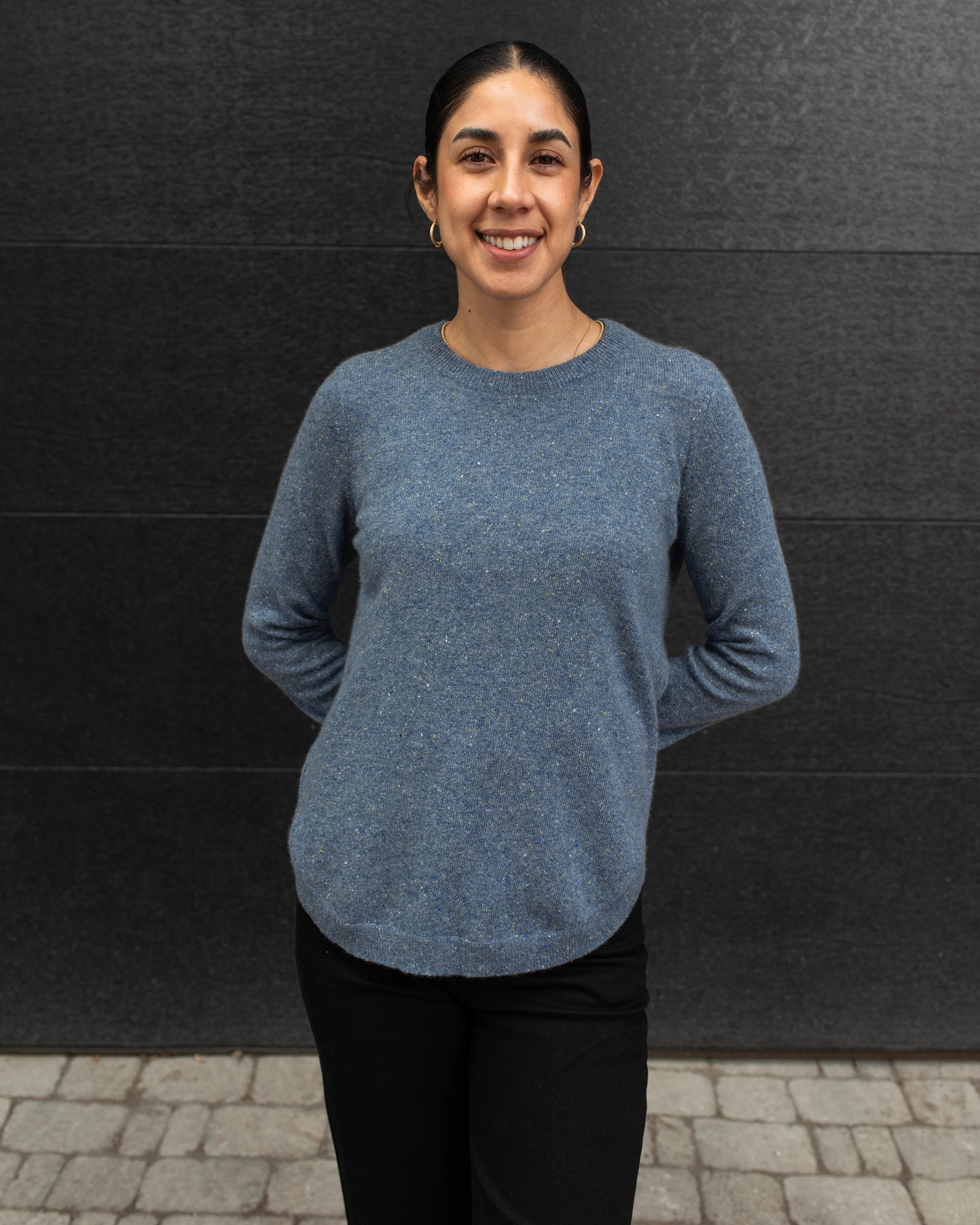 Bonded Seam Technology Outdoor Pants SOLID SHIRTTAIL CREW NECK SWEATER