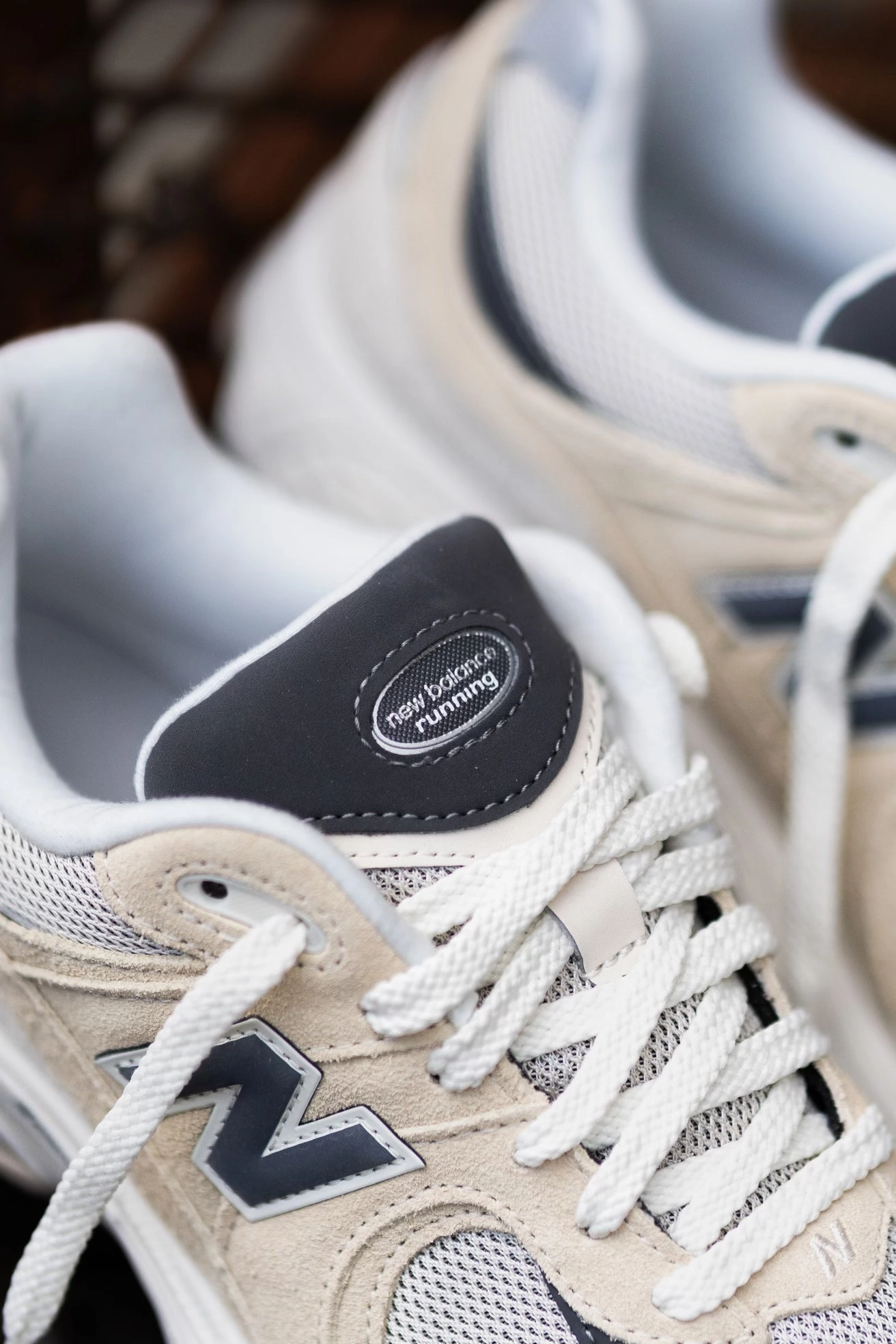 Textured Insole Mens New Balance 2002R (Sandstone Magnet) - M2002RFA