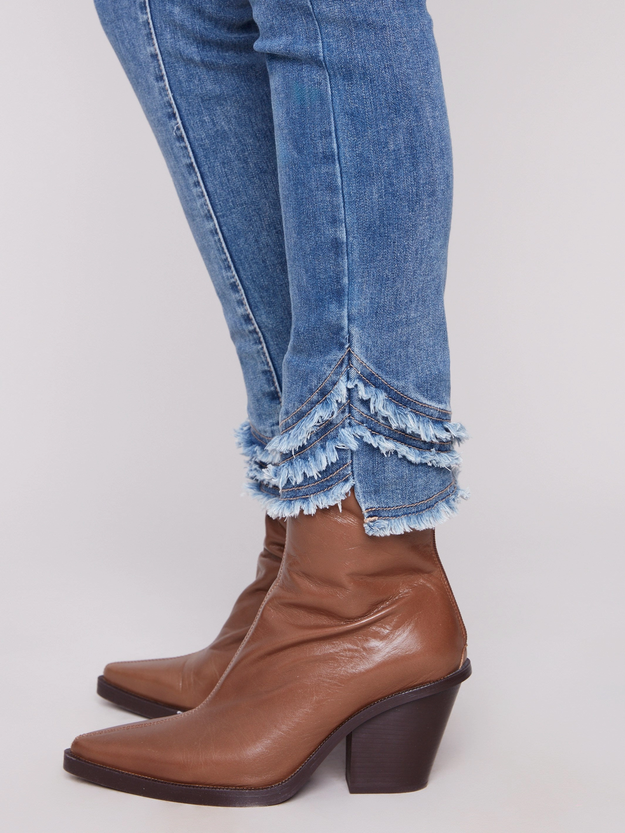 Frayed Hem Denim Pants - Medium Blue Daily Fashion Foundation Piece