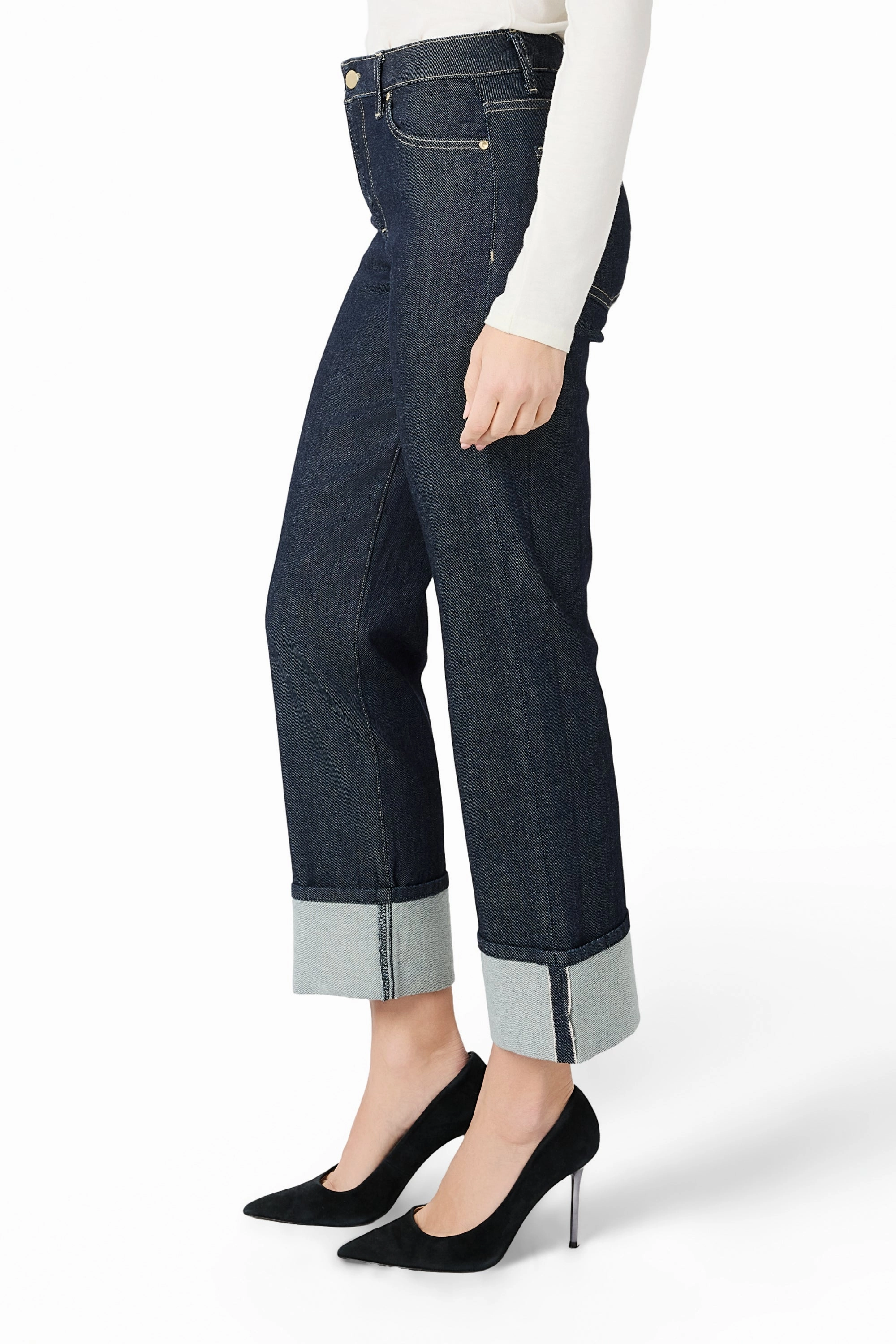 Queen Glow Winter Apparel CALI CUFF IN OXFORD RINSE