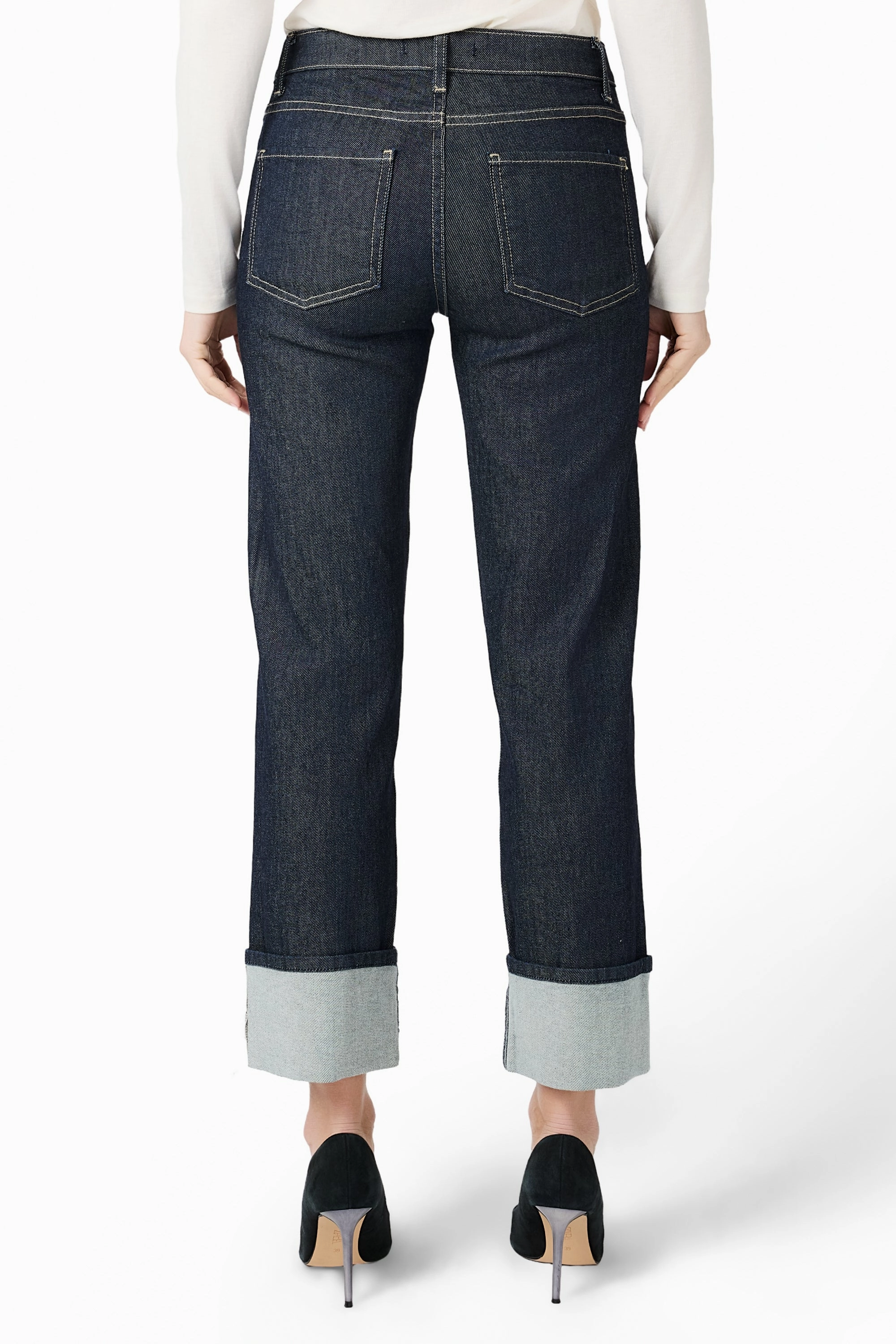 CALI CUFF IN OXFORD RINSE ShockAbsorbent Padding Comfortable Design