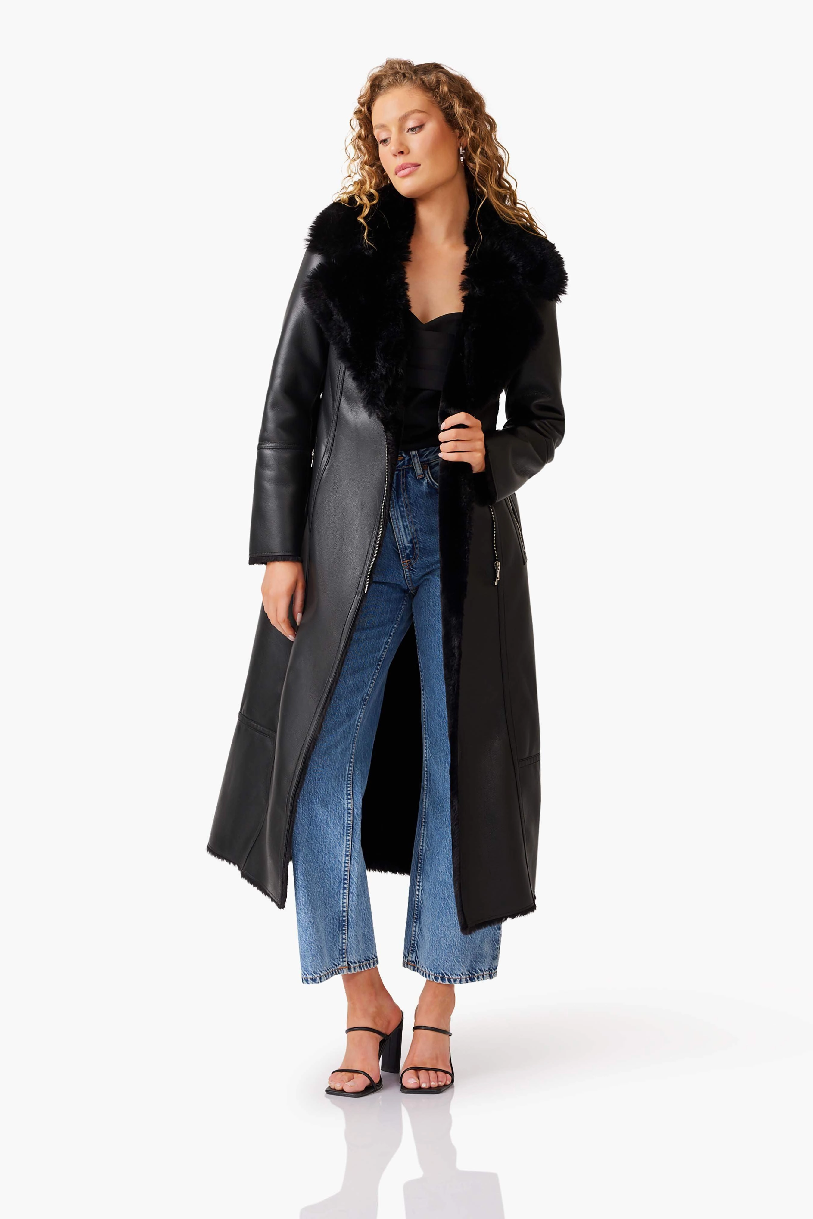 Long Sleeve Quebec Coat in Black