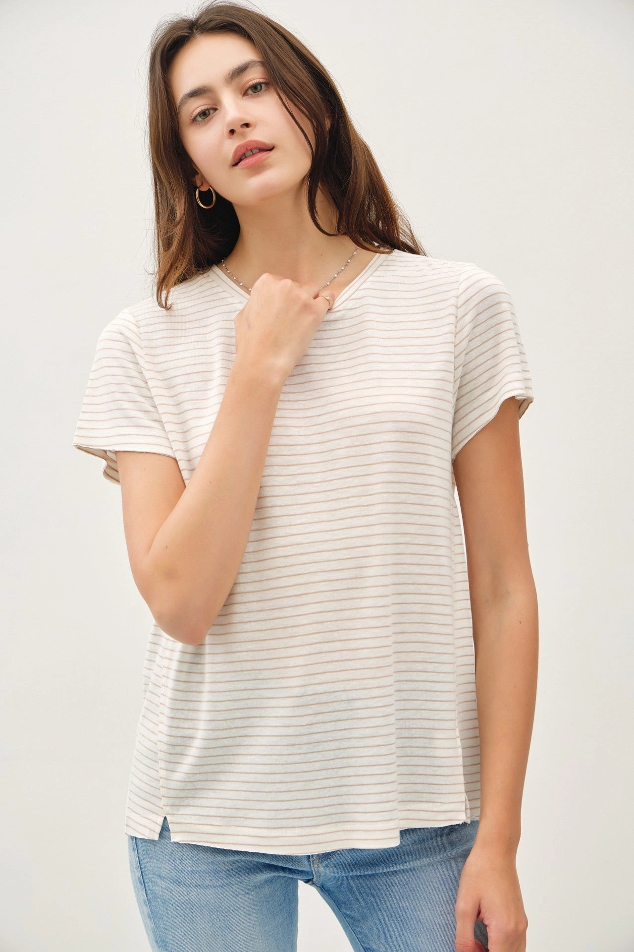 Adjustable Hem LINEN BLEND FINE STRIPE TEE