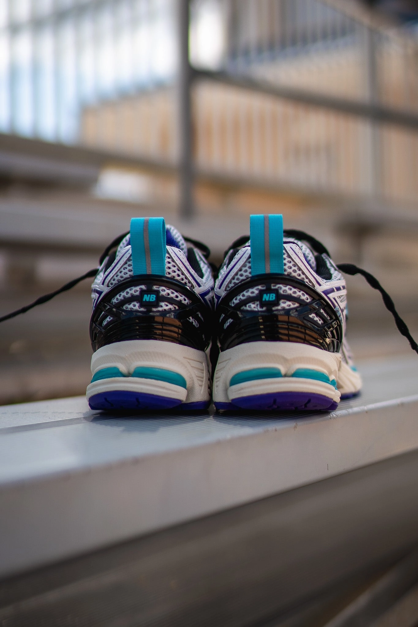 Back Pull Mens New Balance 1906R (White/Blue) - M1906RCF