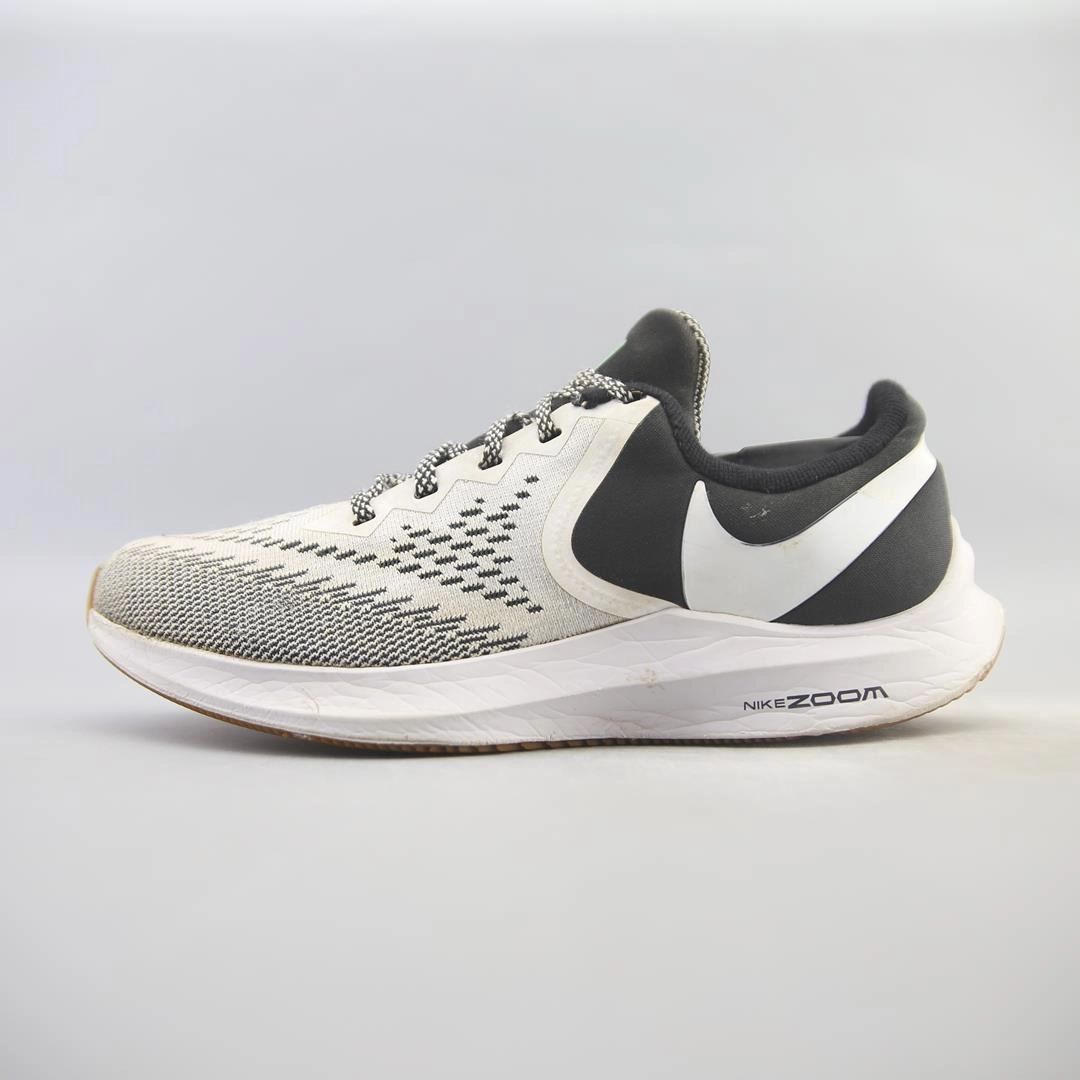 NIKE ZOOM WINFLO 6 Rolling Gait Design Ultra Rebound