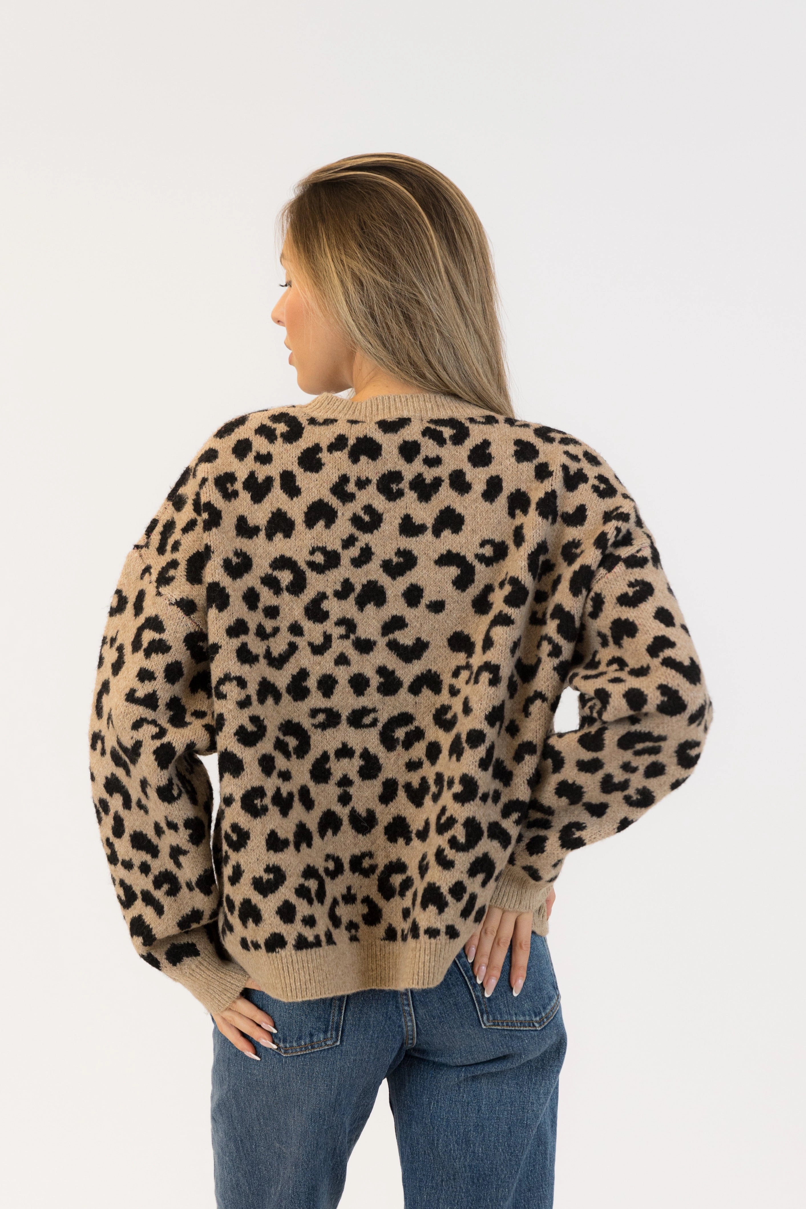 JESSIE LEOPARD PRINT SWEATER WITH HEART Love Core