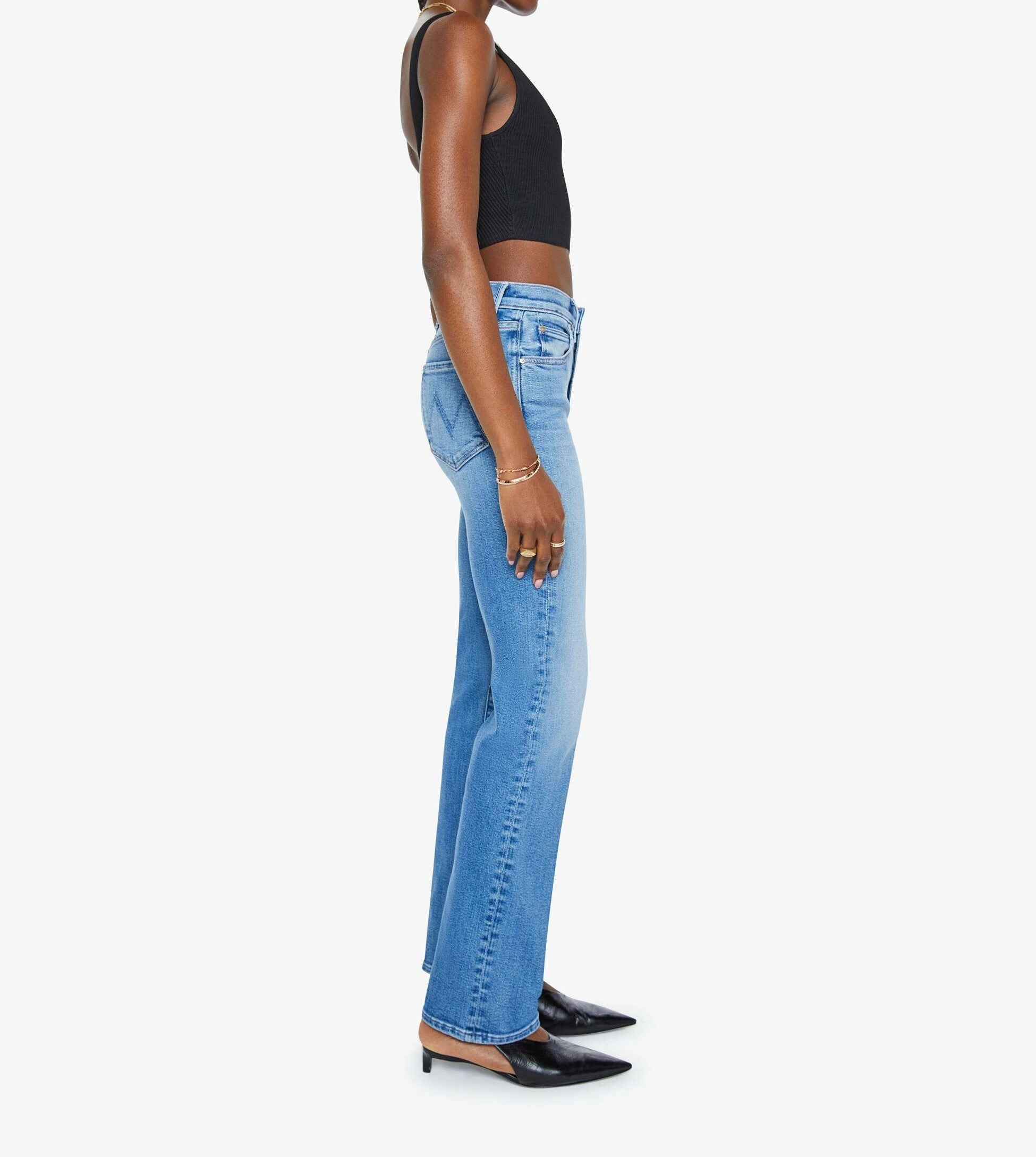 KICK IT IN FAN FAVORITE High Durability Base Outfit