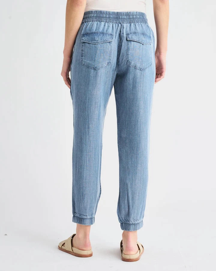 HighDensityWeave MoistureControl Fabric LAKESIDE INDIGO JOGGER