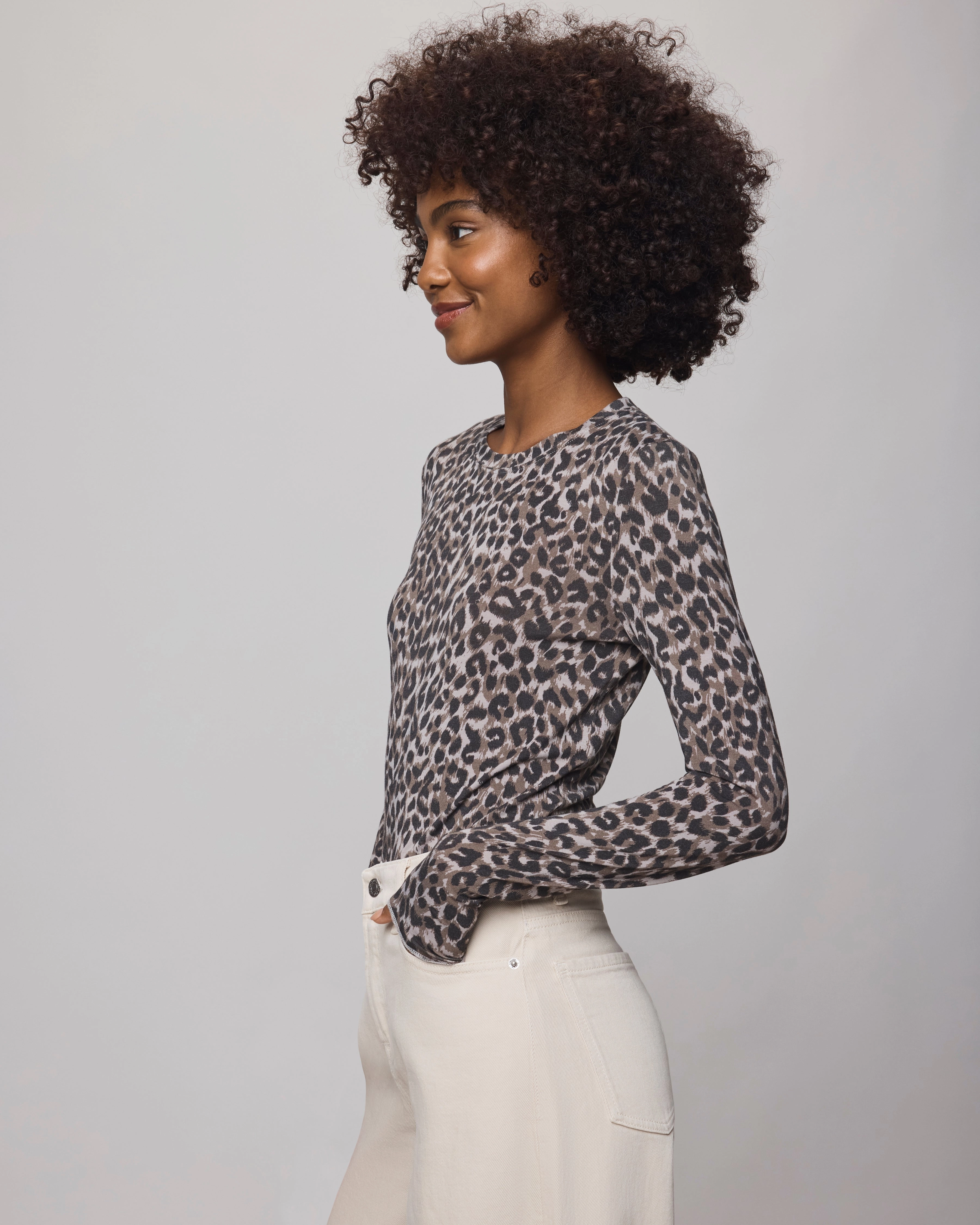 LEOPARD PRINT BAMBOO LONG SLEEVE TEE AllDayComfort ZeroIrritationLabels
