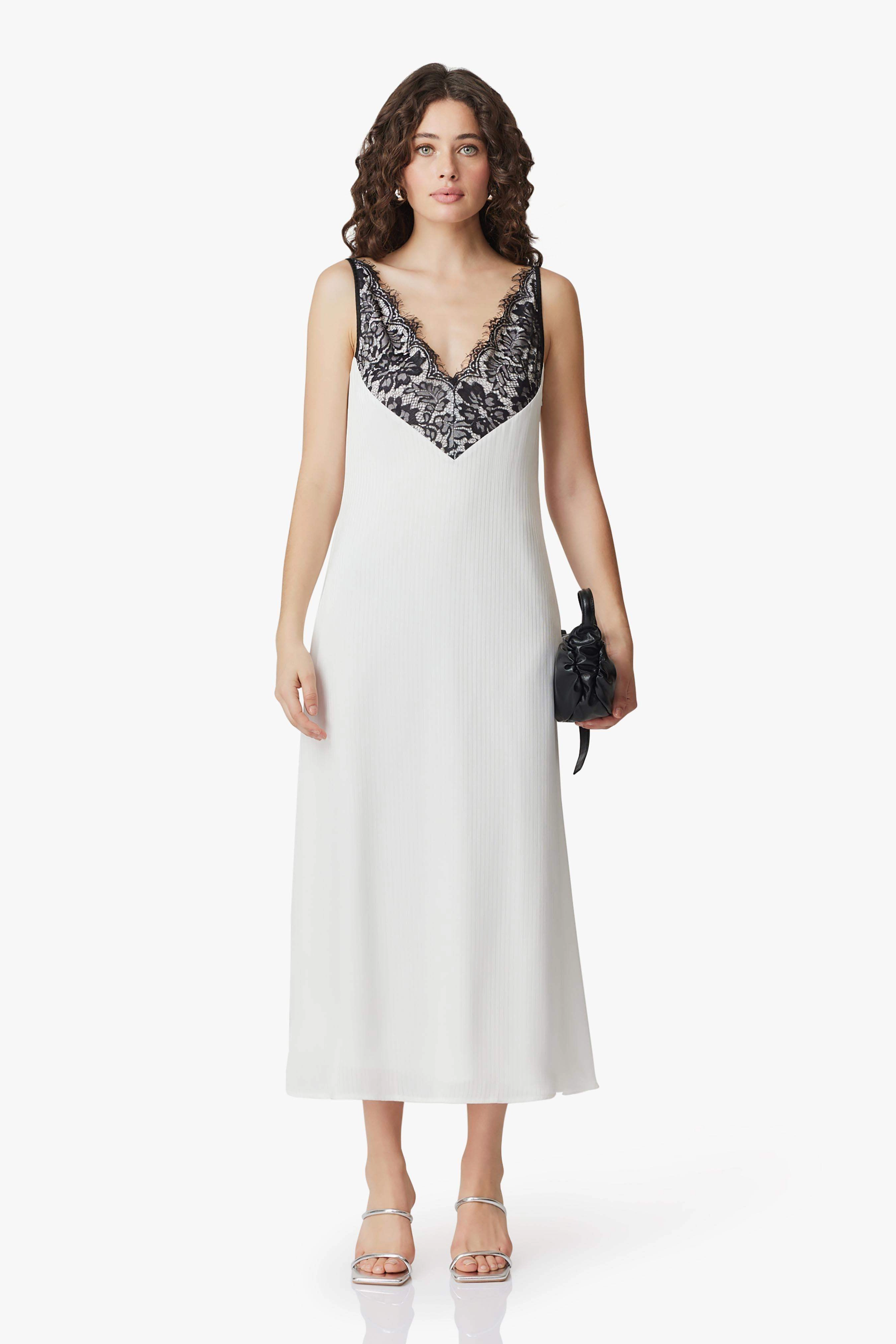 CURAAE Valentina Lace Midi Dress In White Lower Hem Fitted Neat