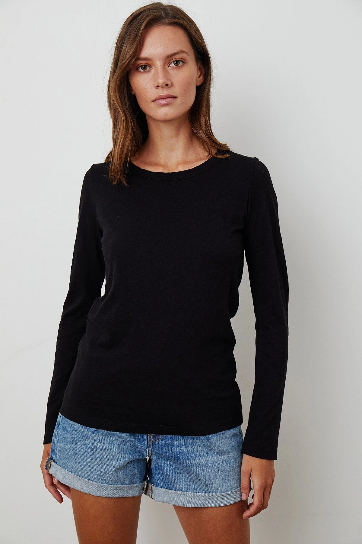 Gentle Glow LIZ CITY SLUB CREW NECK LONG SLEEVE TEE