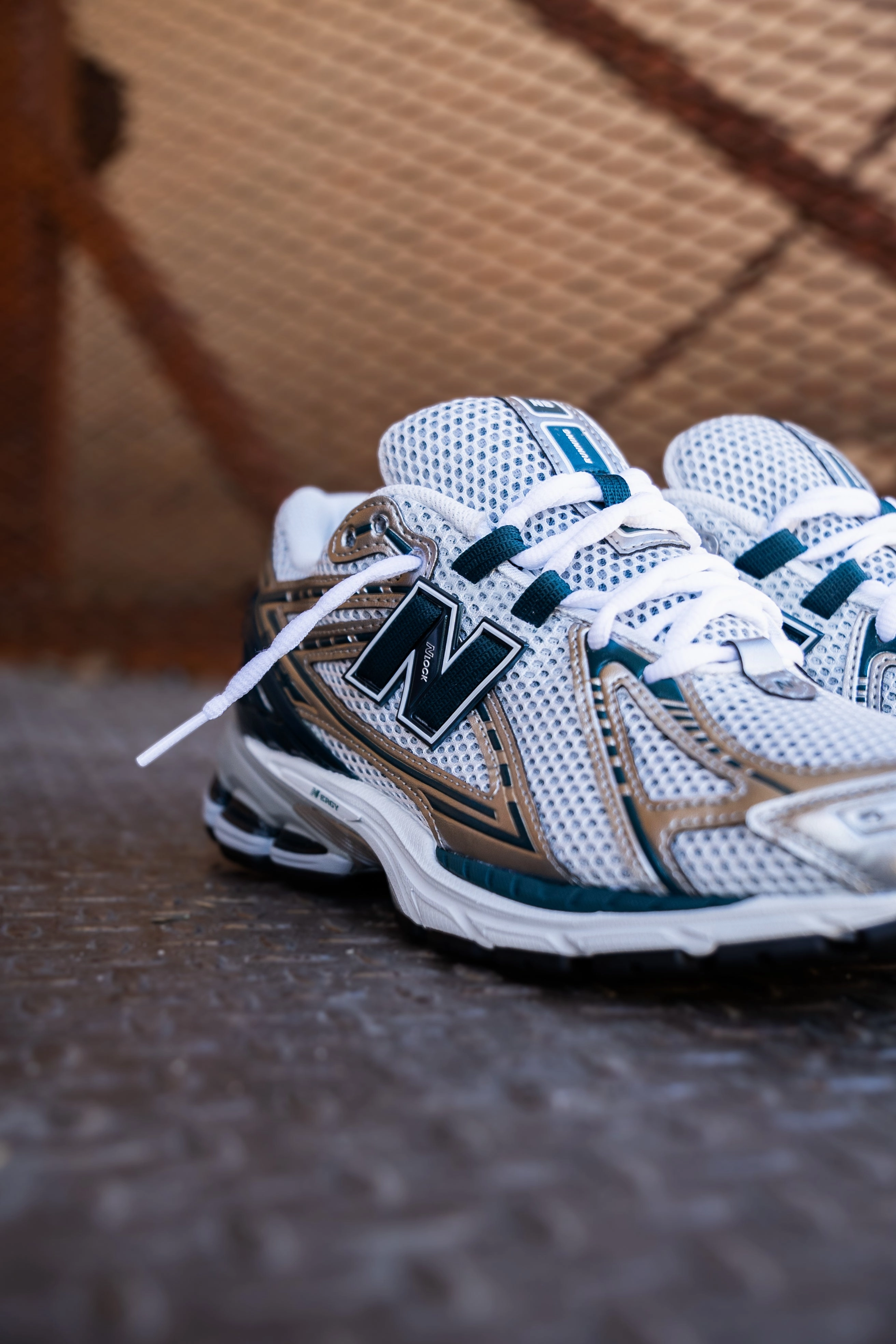 Breathable Vamp Mens New Balance 1906R (Metallic Silver/Deep Ocean) - U1906RCE