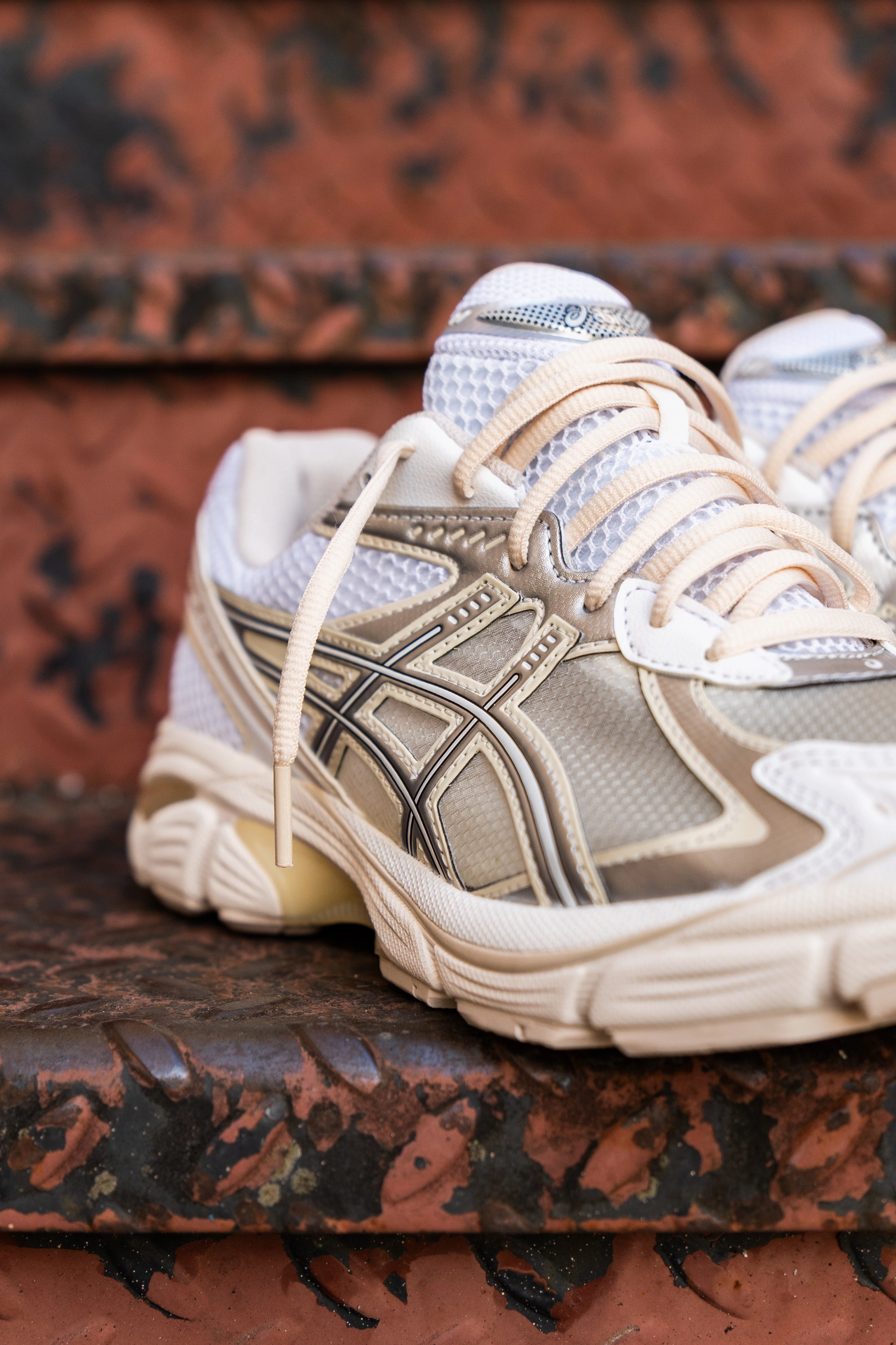 Eco Friendly Production Bold materials Mens Asics Above The Clouds x GT-2160 (White/Pure Silver)