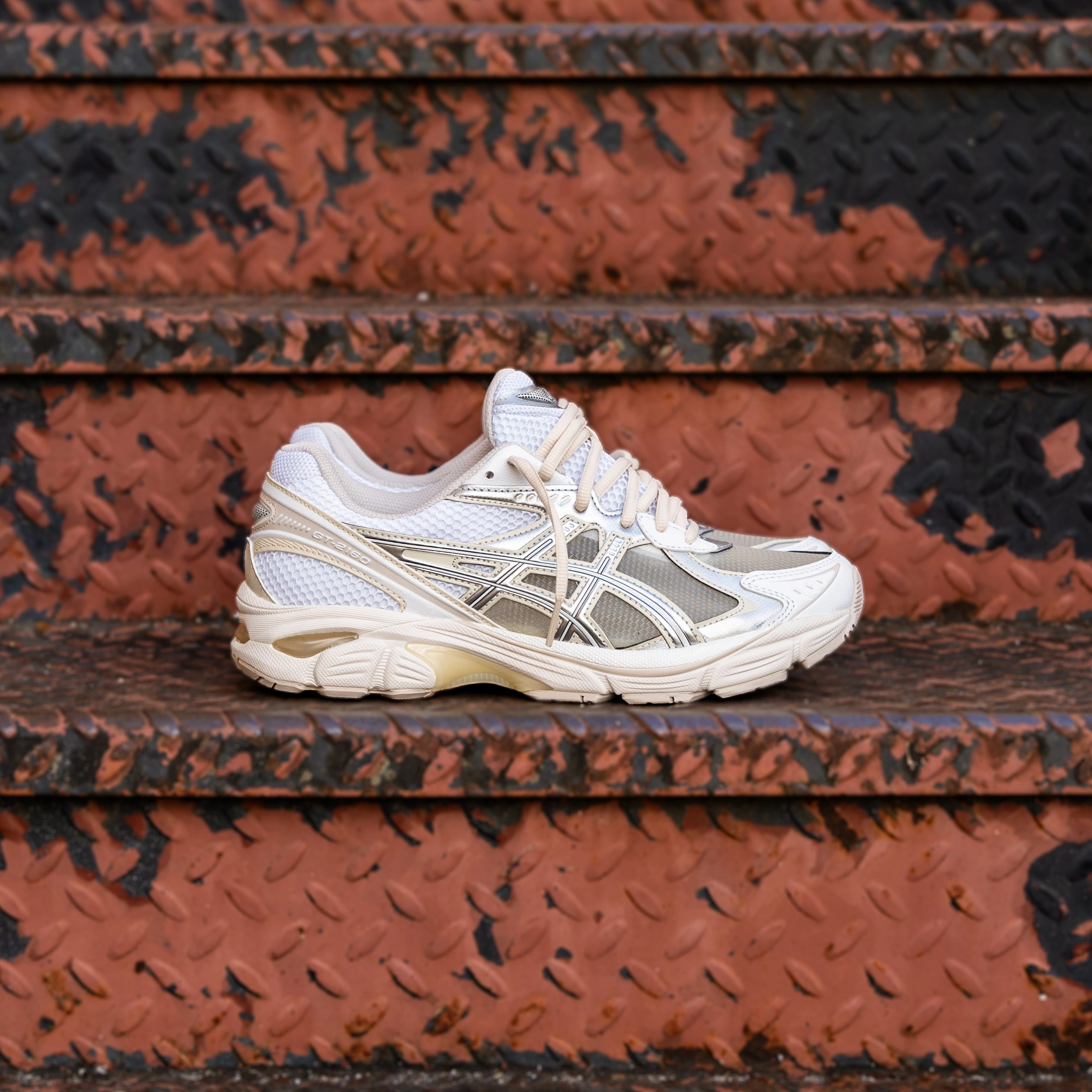 Motion Contour Recycled materials Mens Asics Above The Clouds x GT-2160 (White/Pure Silver)