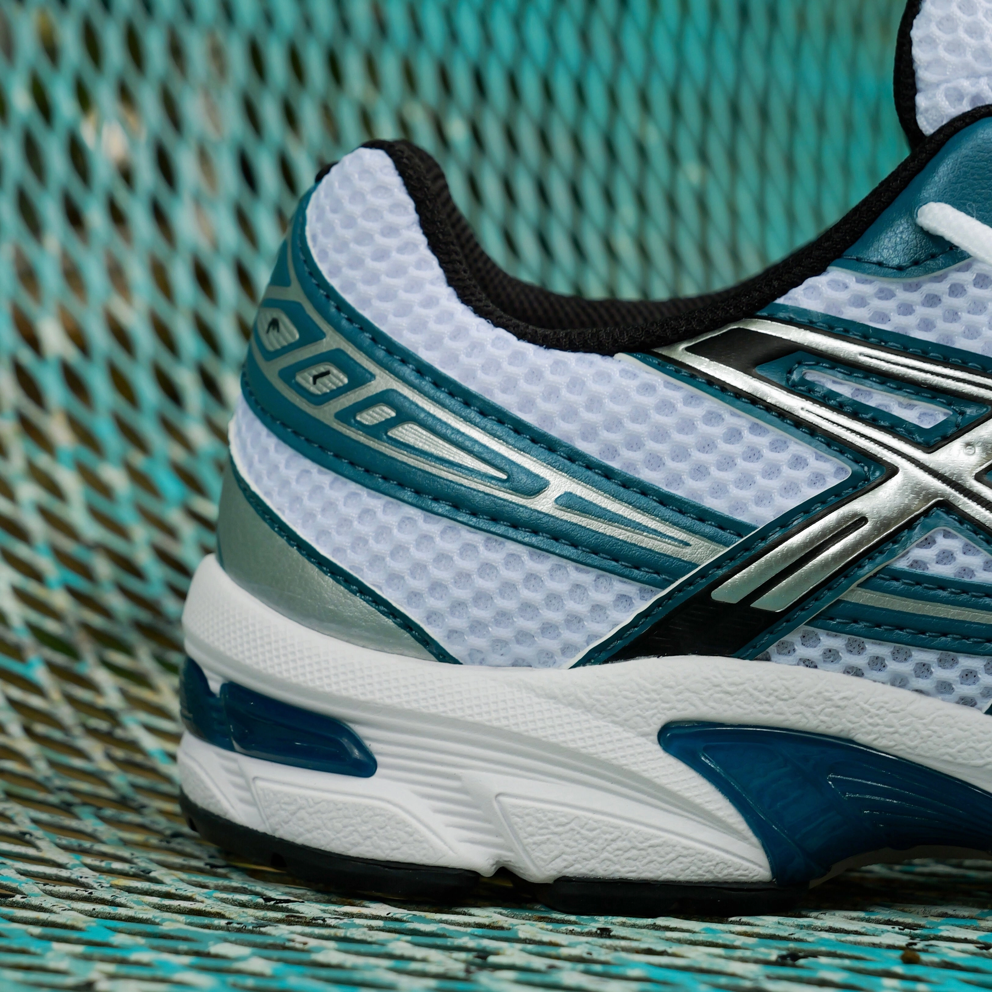 Mens Asics Gel-1130 (White/Restful Teal) Elastic Sides AdjustableStrap