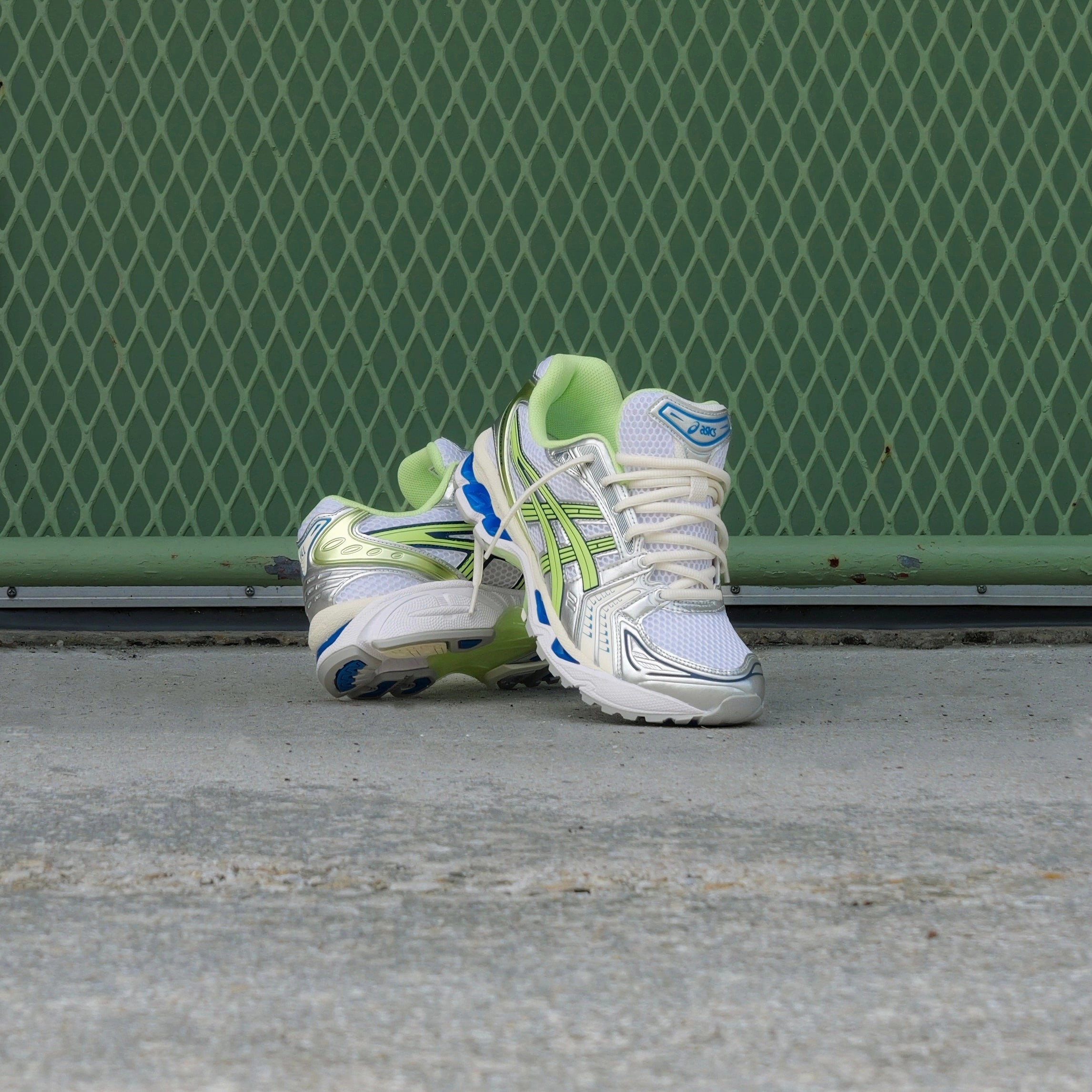 Moisture Wicking Lining Noise Reducing Mens Asics Gel-Kayano 14 (White/Lime Green)