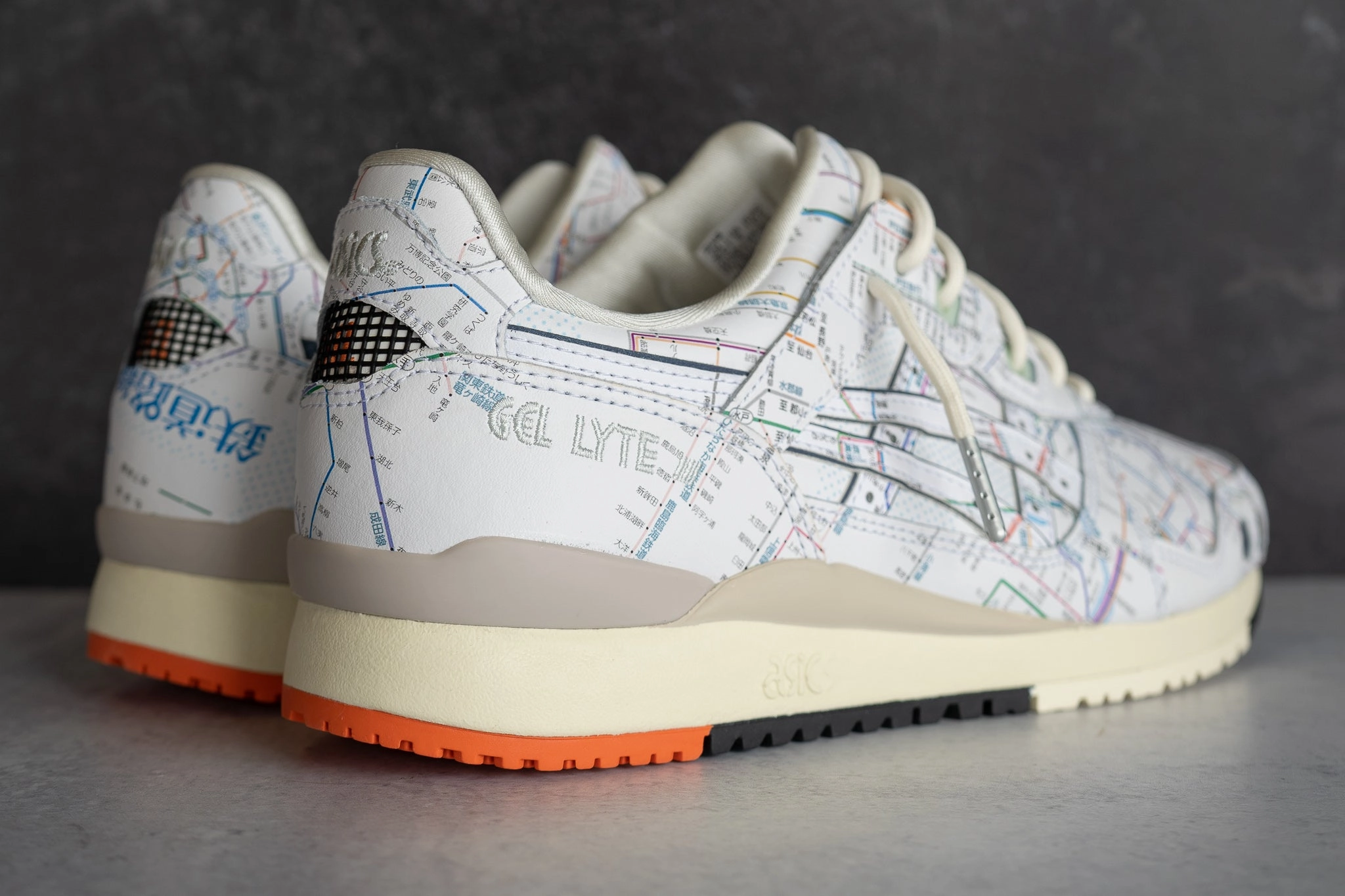 Mens Asics Gel-Lyte 3 TOKYO Subway Pack (White/Peacoat) Padded Power