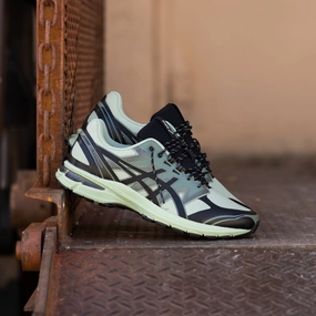 Lightweight Upper Mens Asics Gel-Terrain (Dark Jade/Black) - 1203A342-300