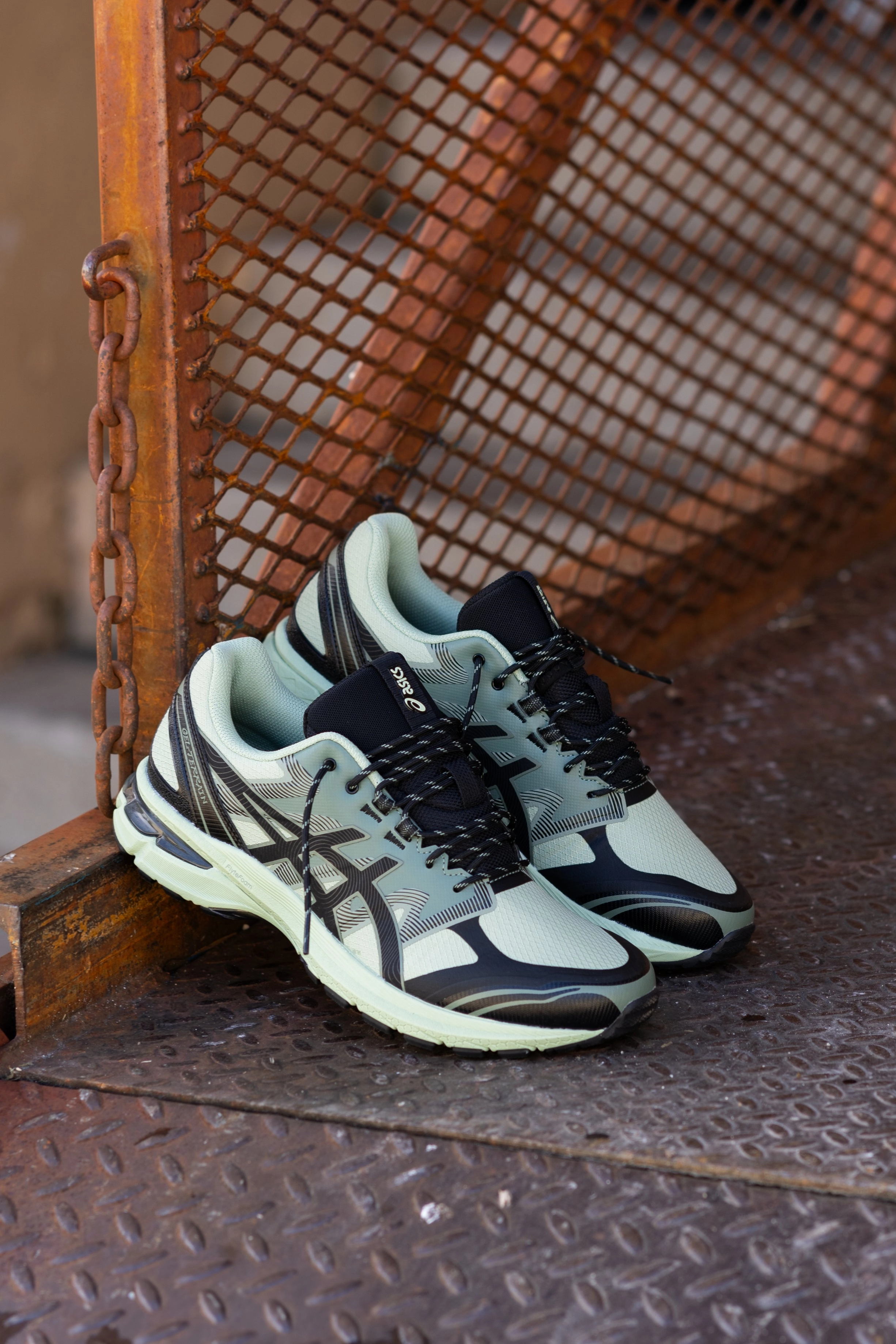 Odor Control Fabric Mens Asics Gel-Terrain (Dark Jade/Black) - 1203A342-300