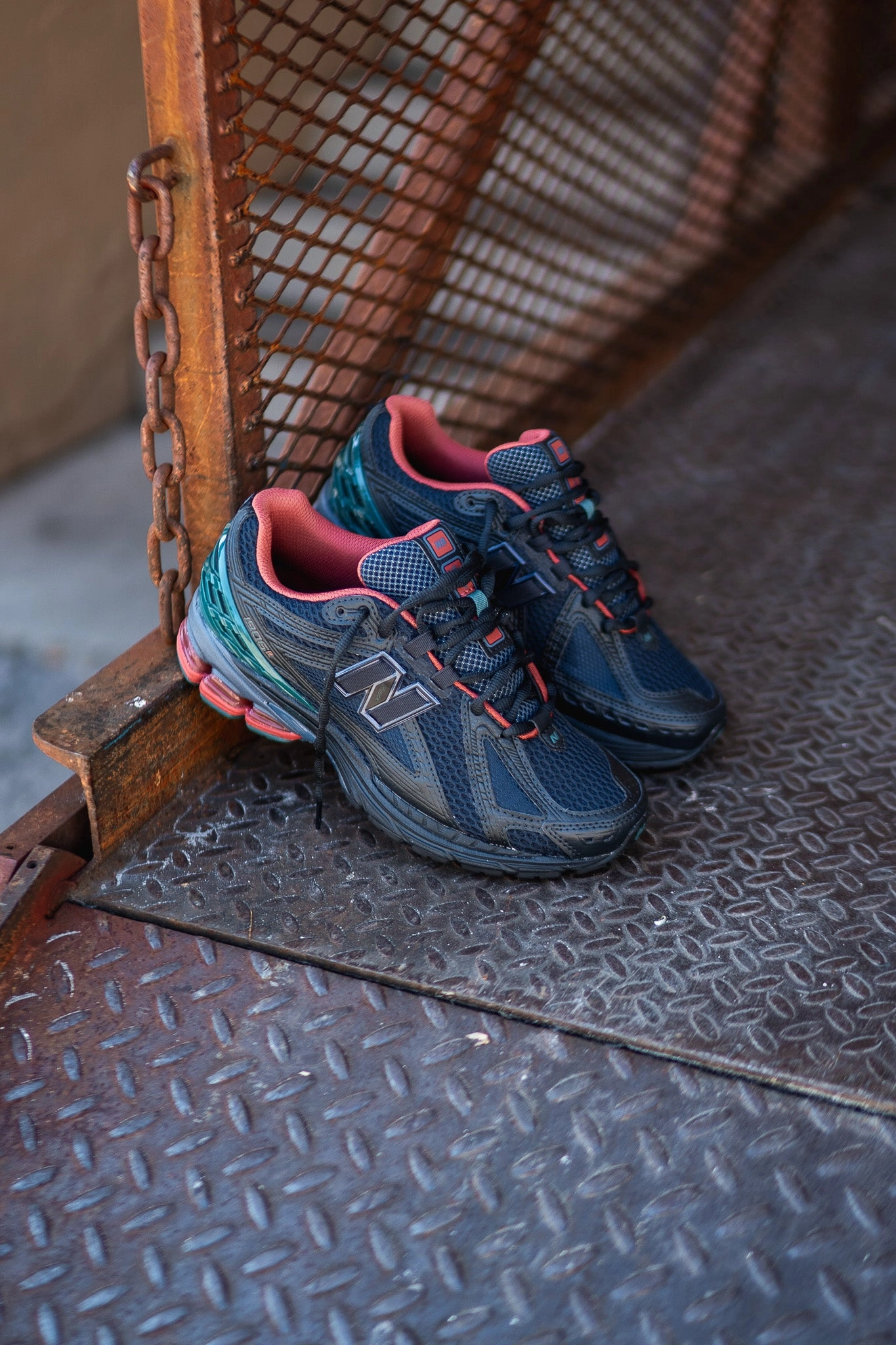 All-day breathability Mens New Balance 1906R (Phantom/New Spruce) - M1906RVC