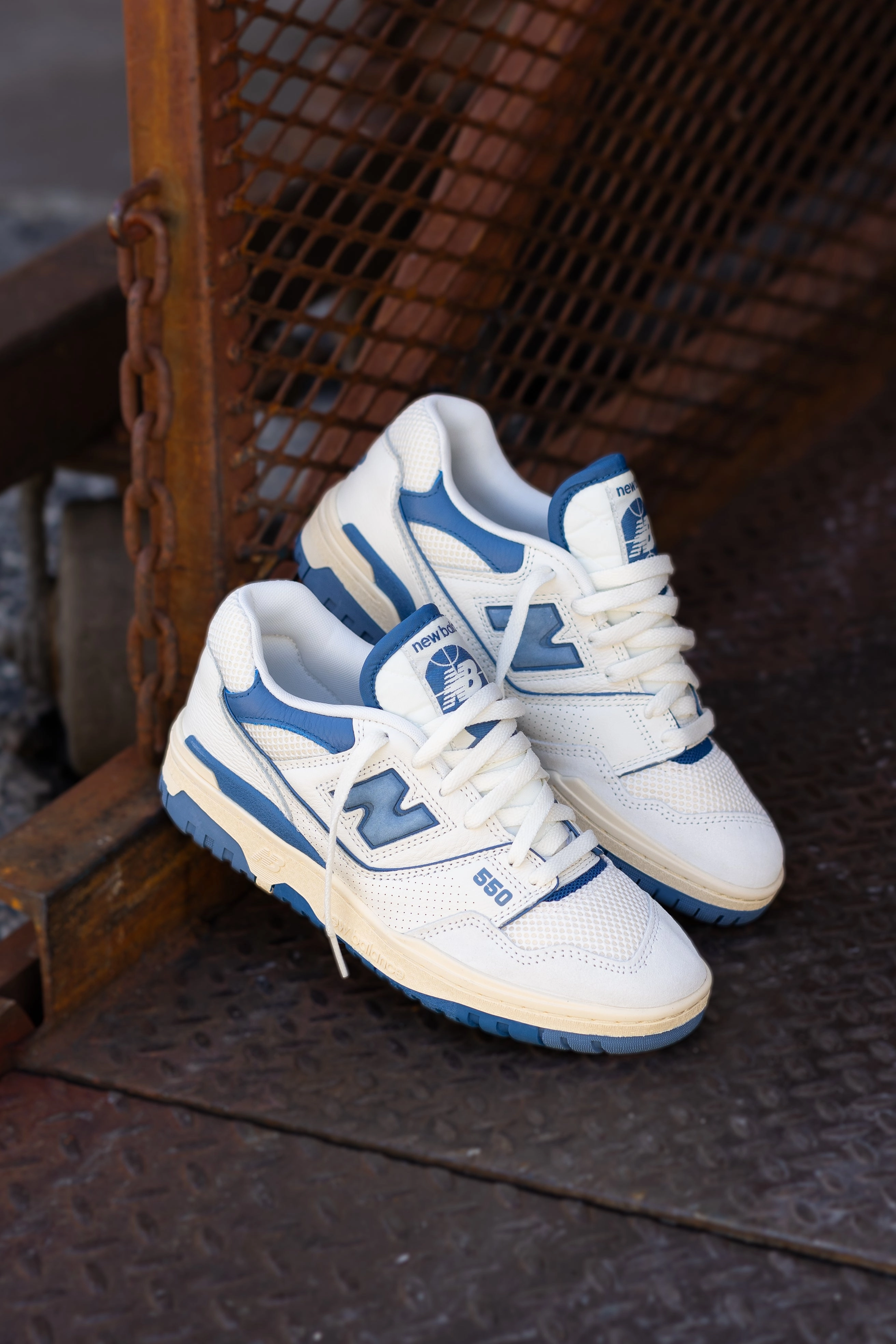 Daily Focus City Run Mens New Balance 550 (White/Blue) - BB550CPD