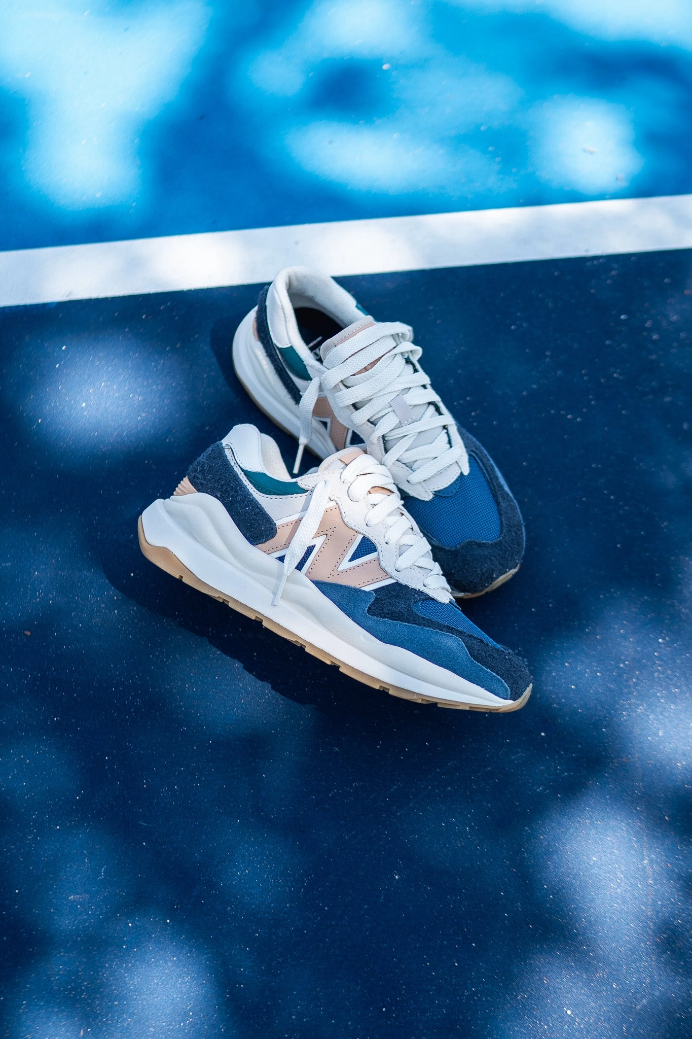 Micro Perforation Ventilation Mens New Balance 57/40 (Peacoat/Sand) - M5740CCA