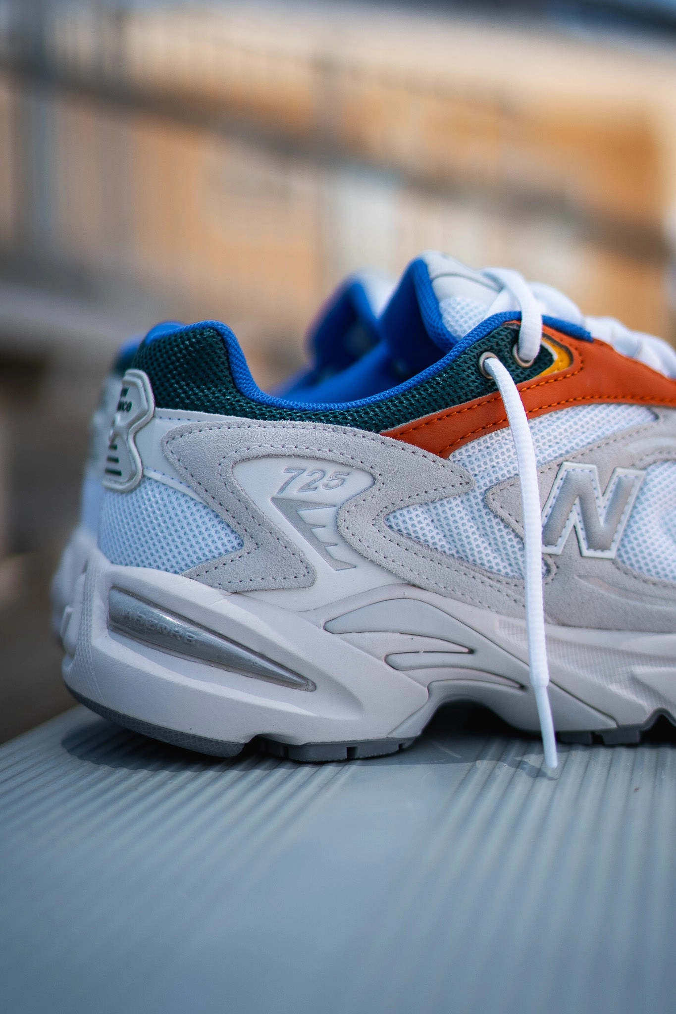 Lateral Stability Mens New Balance 725V1 (Grey/Orange) - ML725AP