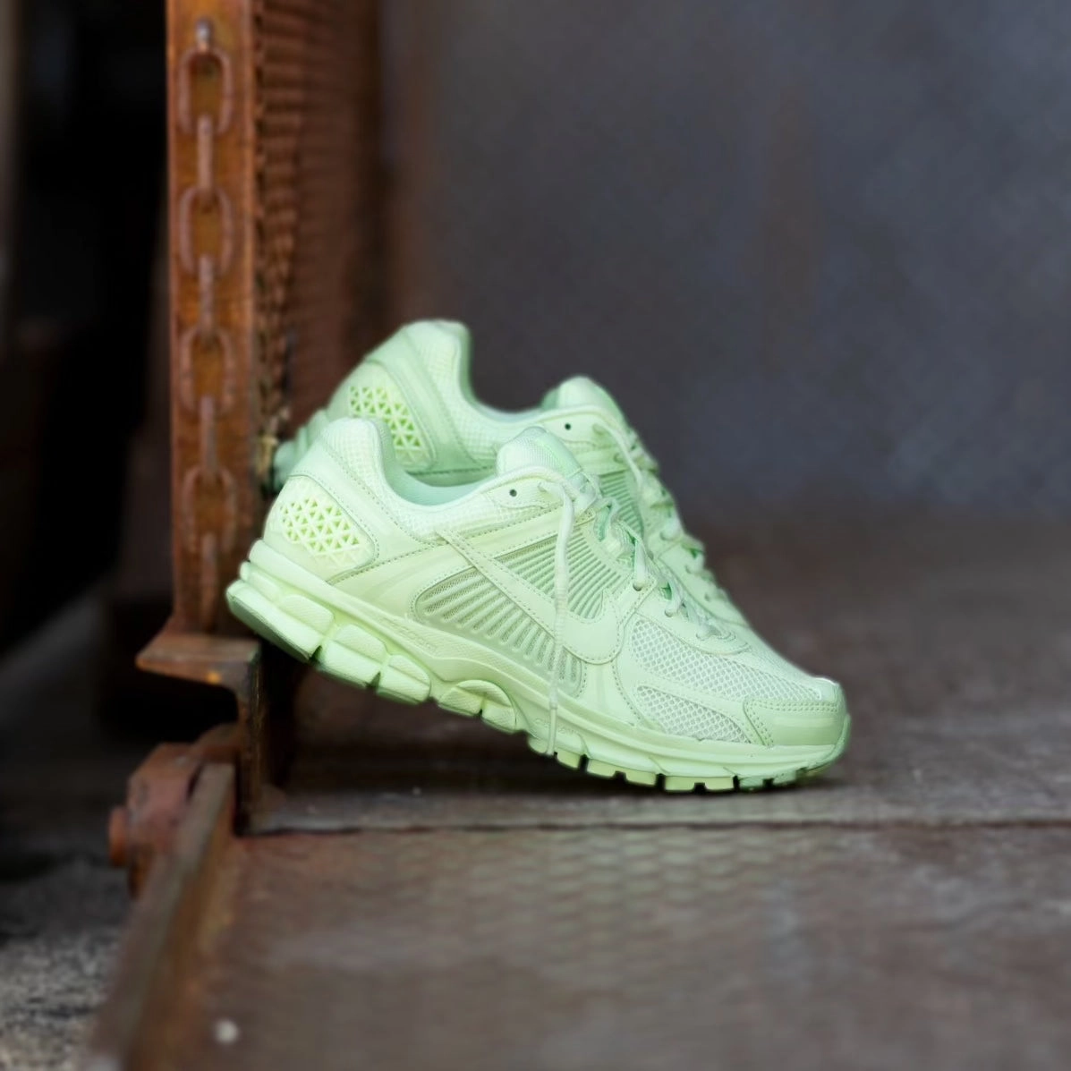 Mens Nike Zoom Vomero 5 (Vapor Green) Core Fitness Pressure Relief Insoles