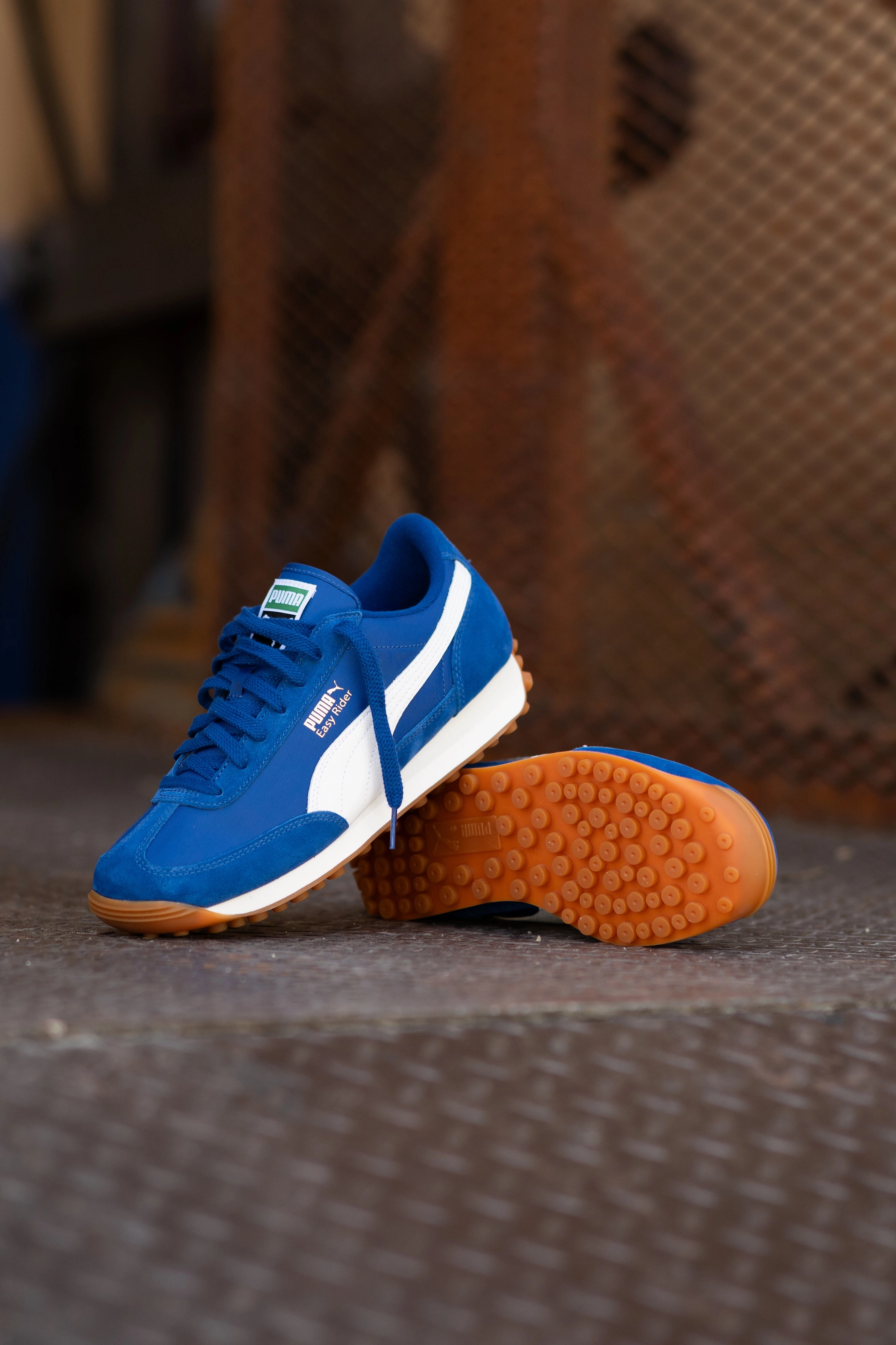 Mens Puma Easy Rider Vintage (Clyde Royal/ Puma White) Classic Performance Woven Upper Technology