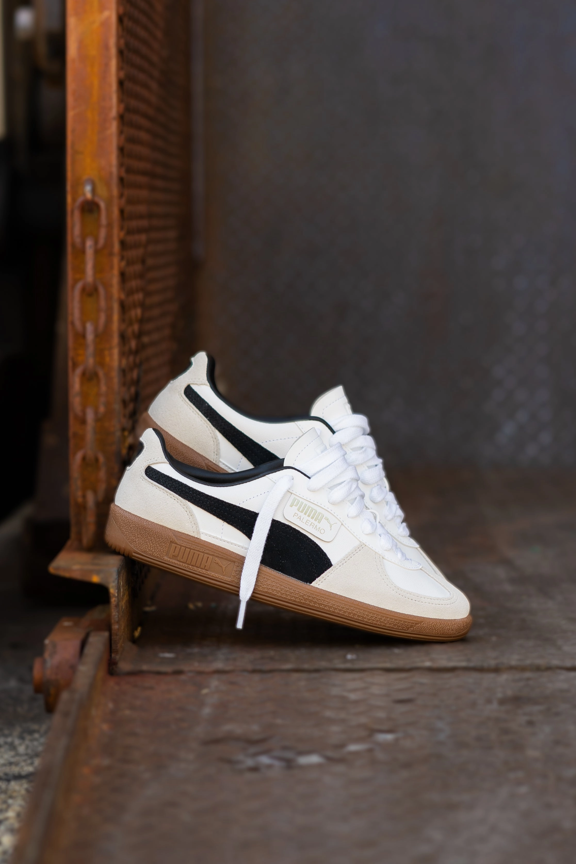 Impact Step Cushioning Pods Mens Puma Palermo LTH (White/Black)