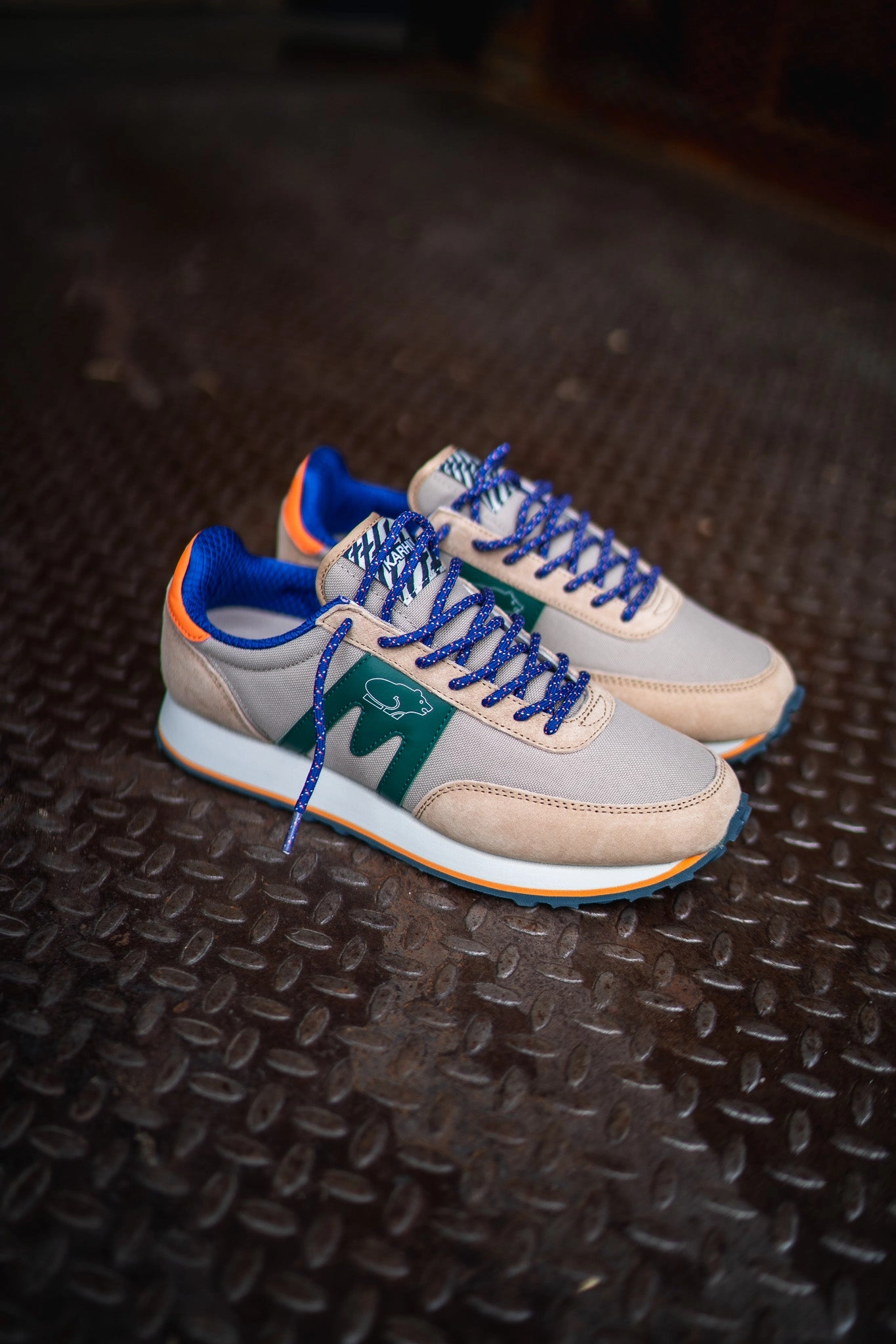 Karhu Albatross Control (Irish Cream/Aventurine) Boosted fit All Activity