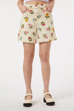 Mietta Short Bohemian vibe Tapered Cut