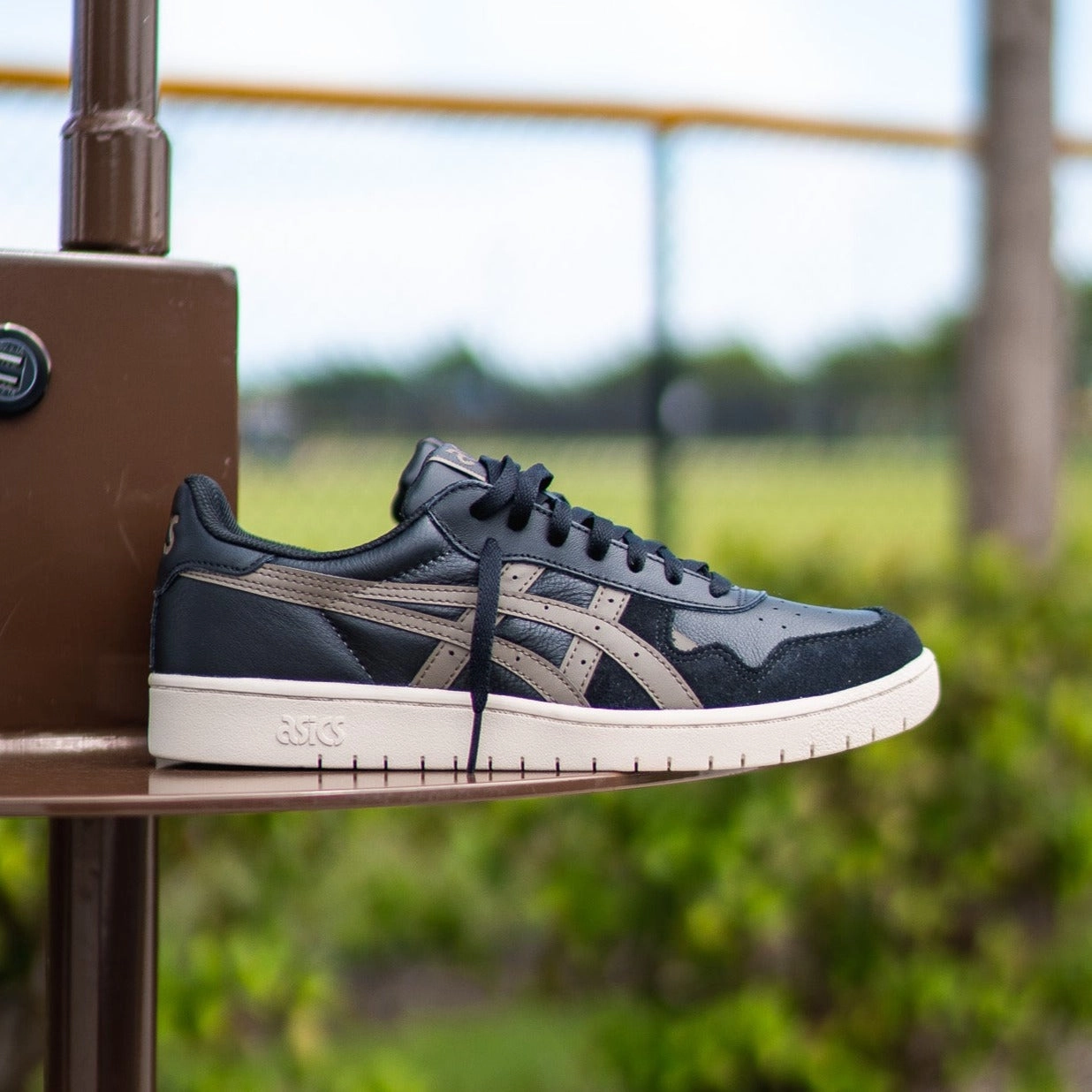 Mens Asics Japan S (Black/Dark Taupe) Support Gear All-Day Stability