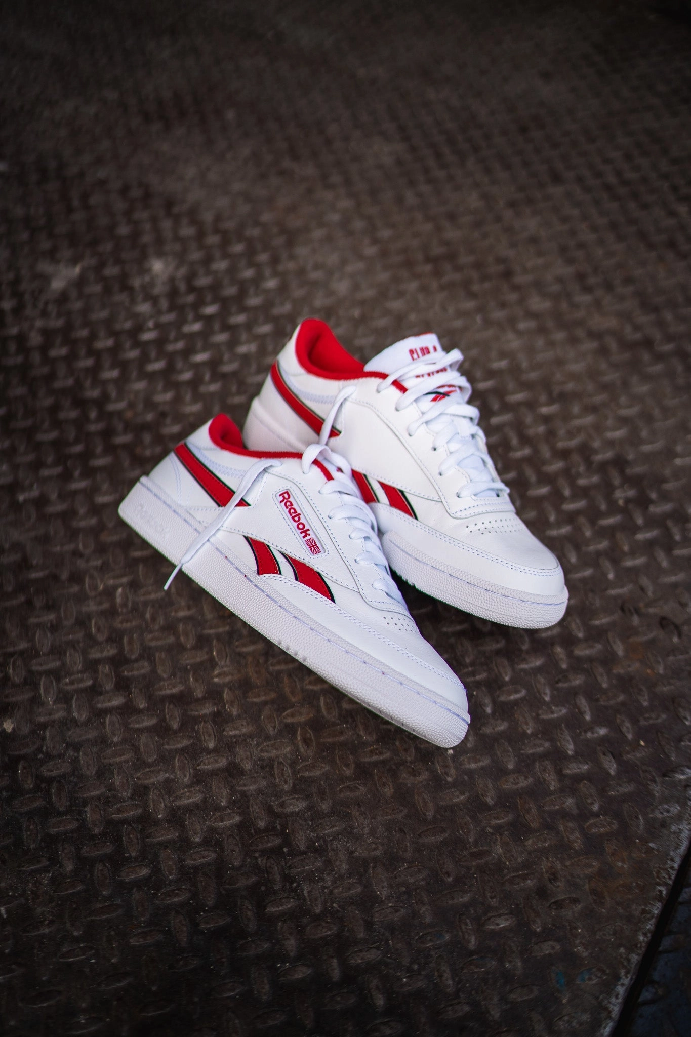 Mens Reebok Club C Revenge (White/Red) Casual Routine Move Smart