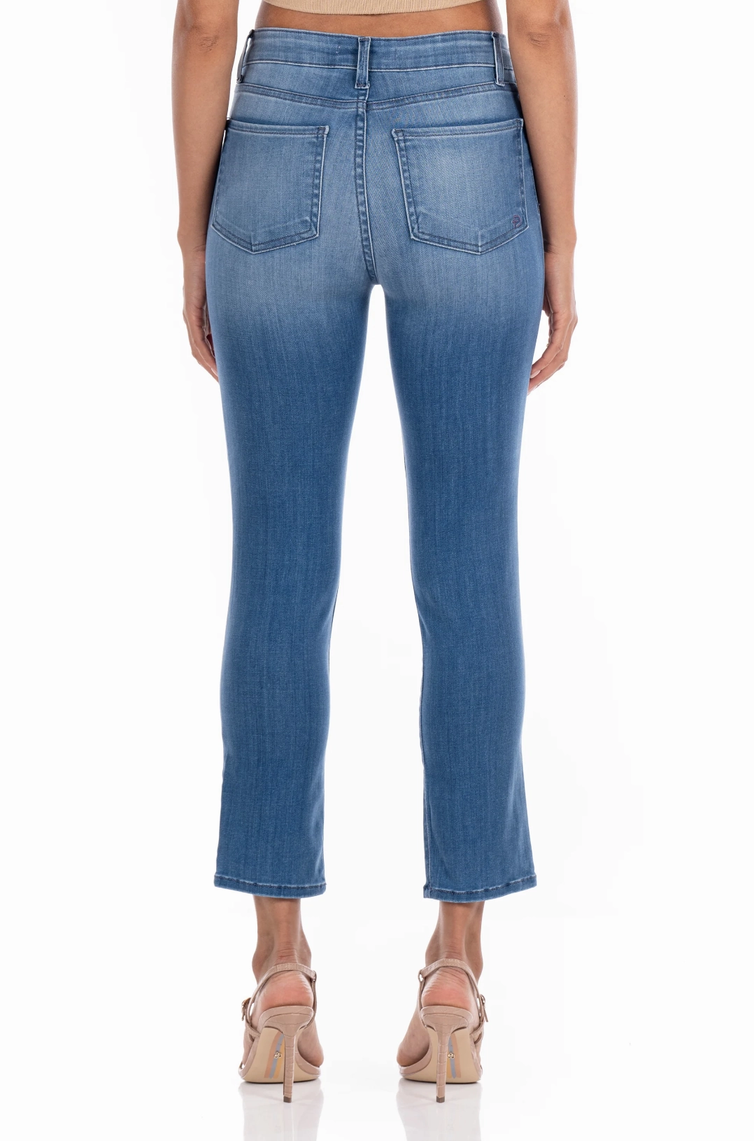 CHER SLIM STRAIGHT IN ST. MARTIN BLUE Loose Textured Travel Outfit Traveler Gear Morning Stroll