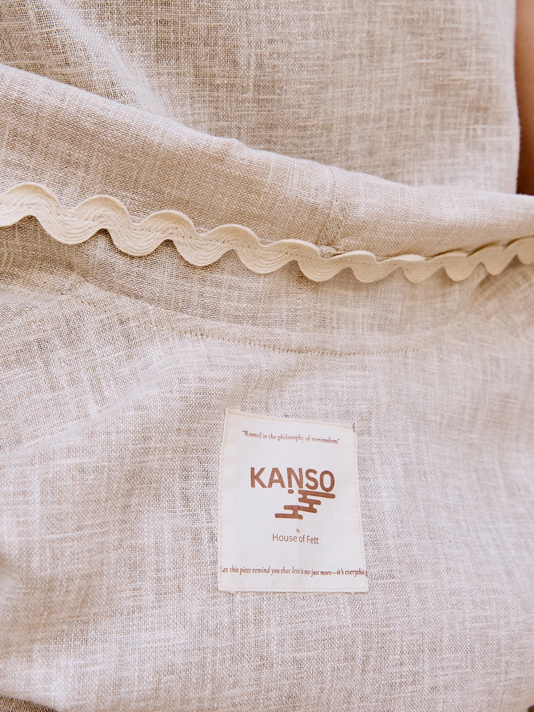 Subtle Comfort Chiba Laced Cape