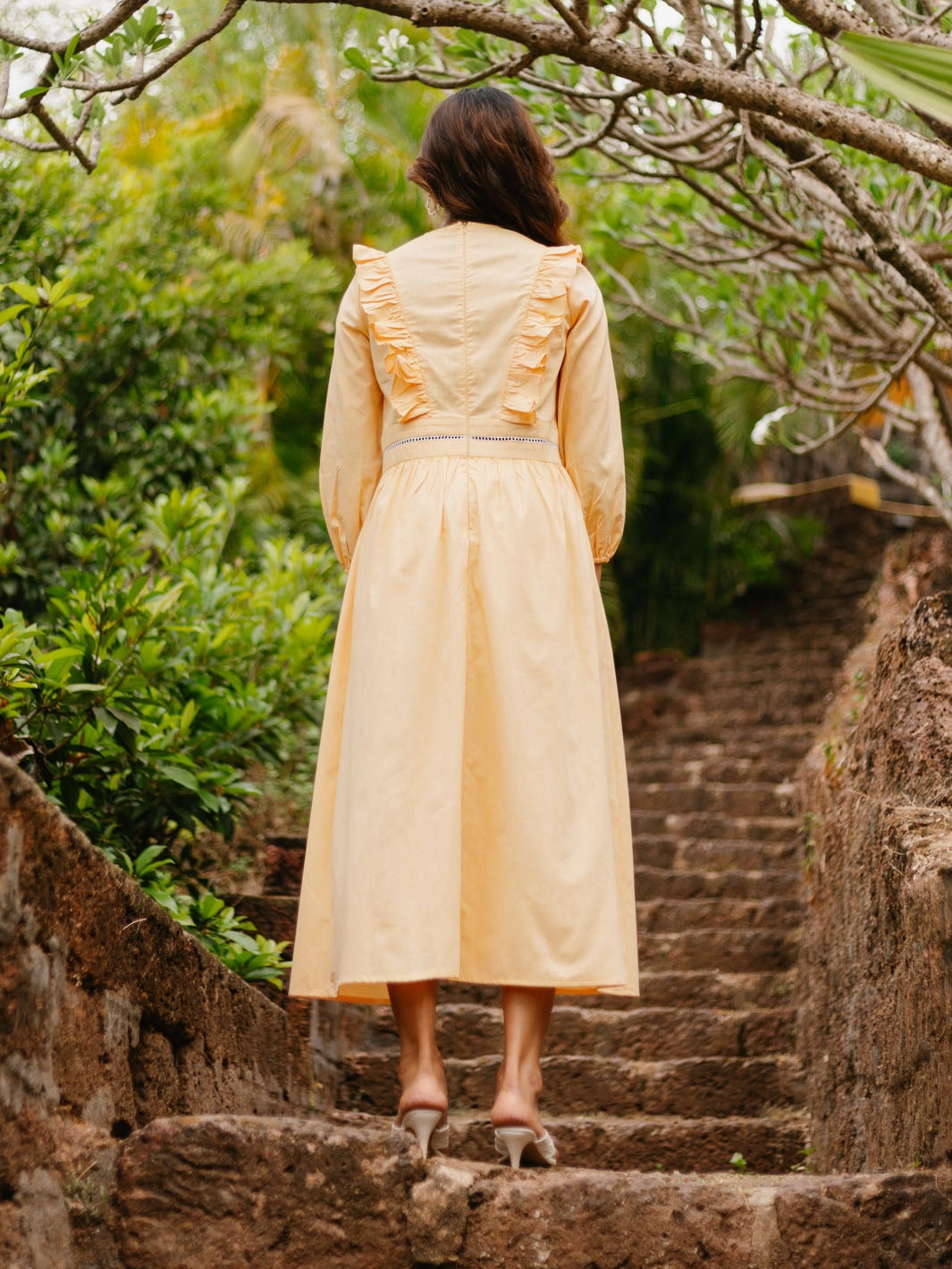 Canary Jumpsuit Flattering Cut Wear Versatile Cut