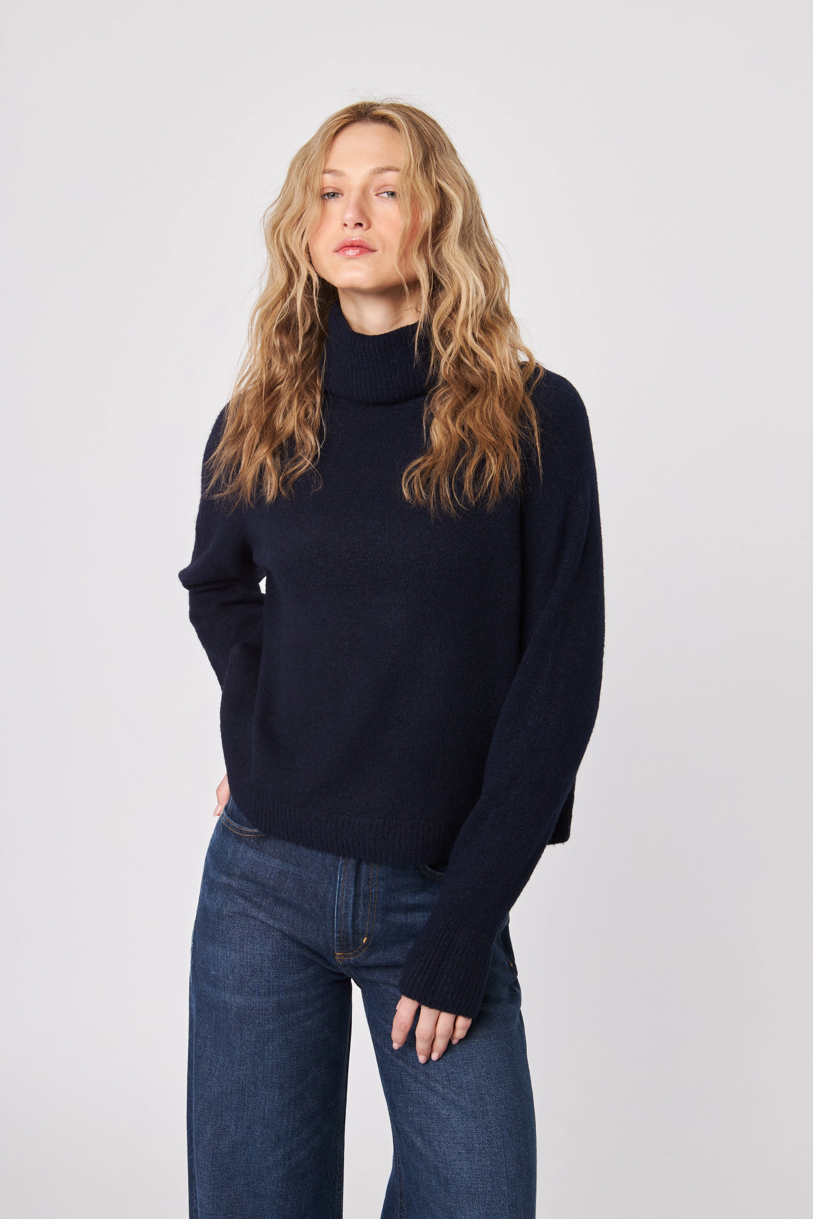 EMMETT SLOUCH NECK SWEATER Road Soul Euro Mood