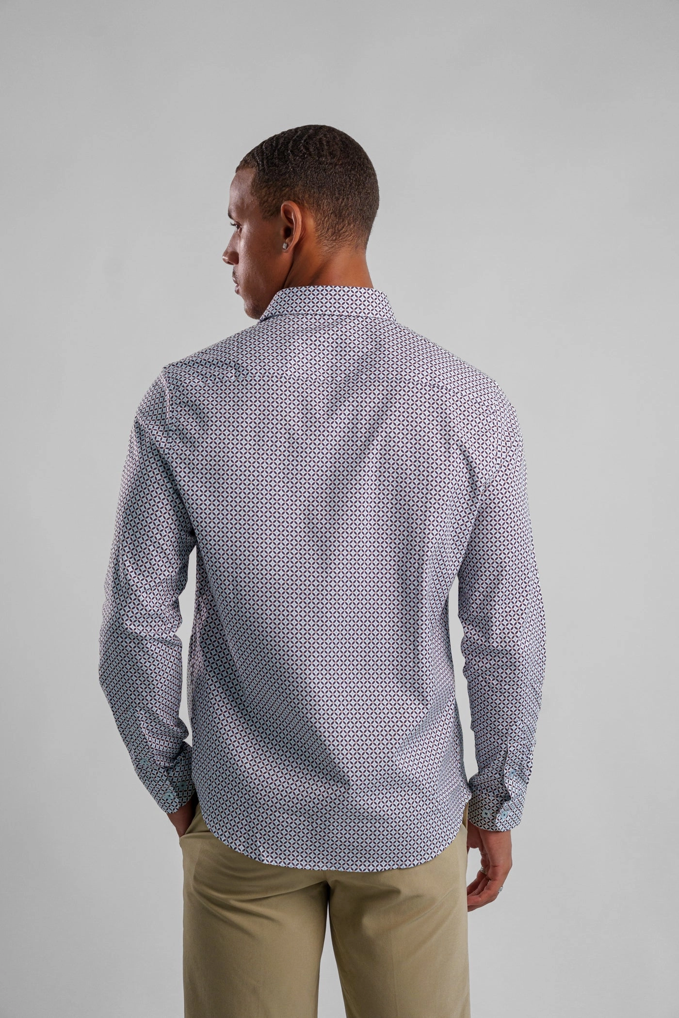 Heavy Outerwear Team Vibe FLOWER MOSAIC GEO LONG SLEEVE SHIRT