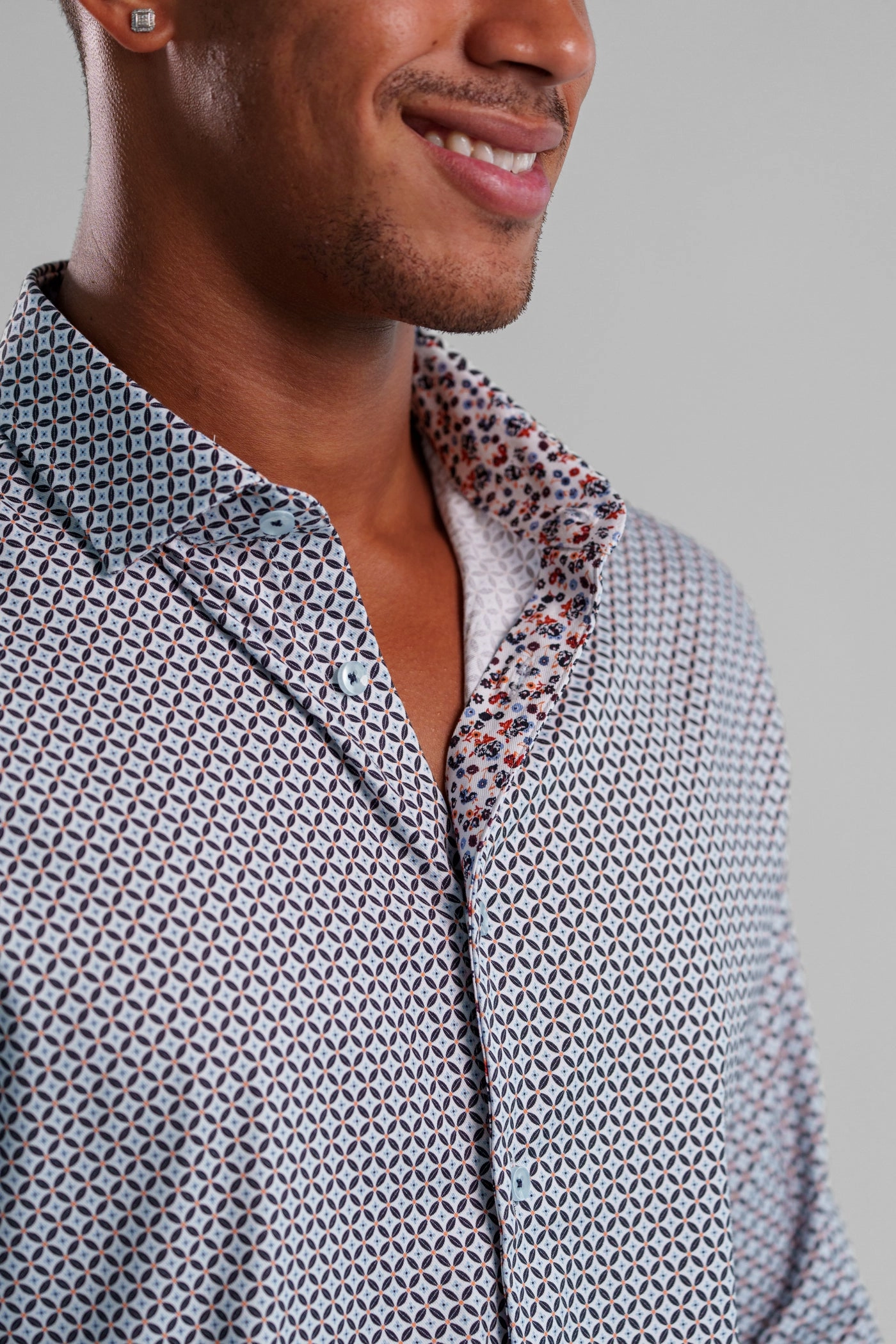 FLOWER MOSAIC GEO LONG SLEEVE SHIRT MatteFinishTexture Still Soul