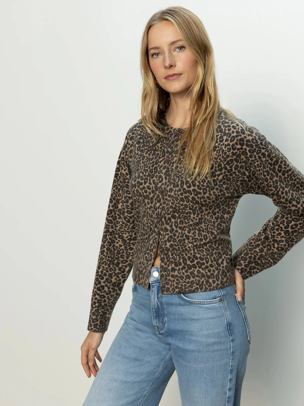 AntiPilling Soft Leggings MUST HAVE CARDI IN FRENCH KITTY