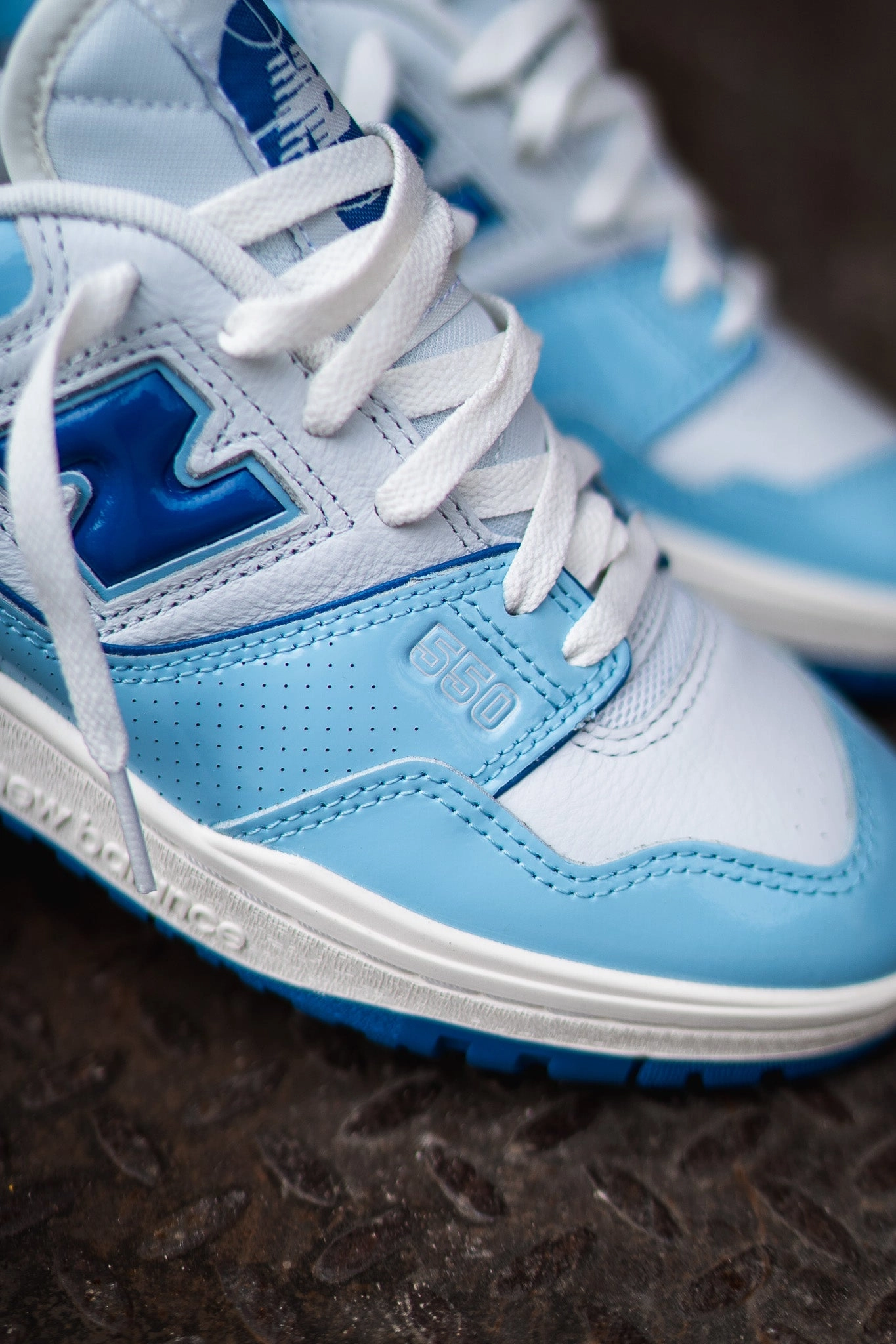 Mens New Balance 550 (White/Powder Blue) - BB550YKE Moisture   Wicking City Fit