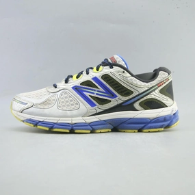 contoured insole shoes Vertical Comfort Padding NEW BALANCE 860V4