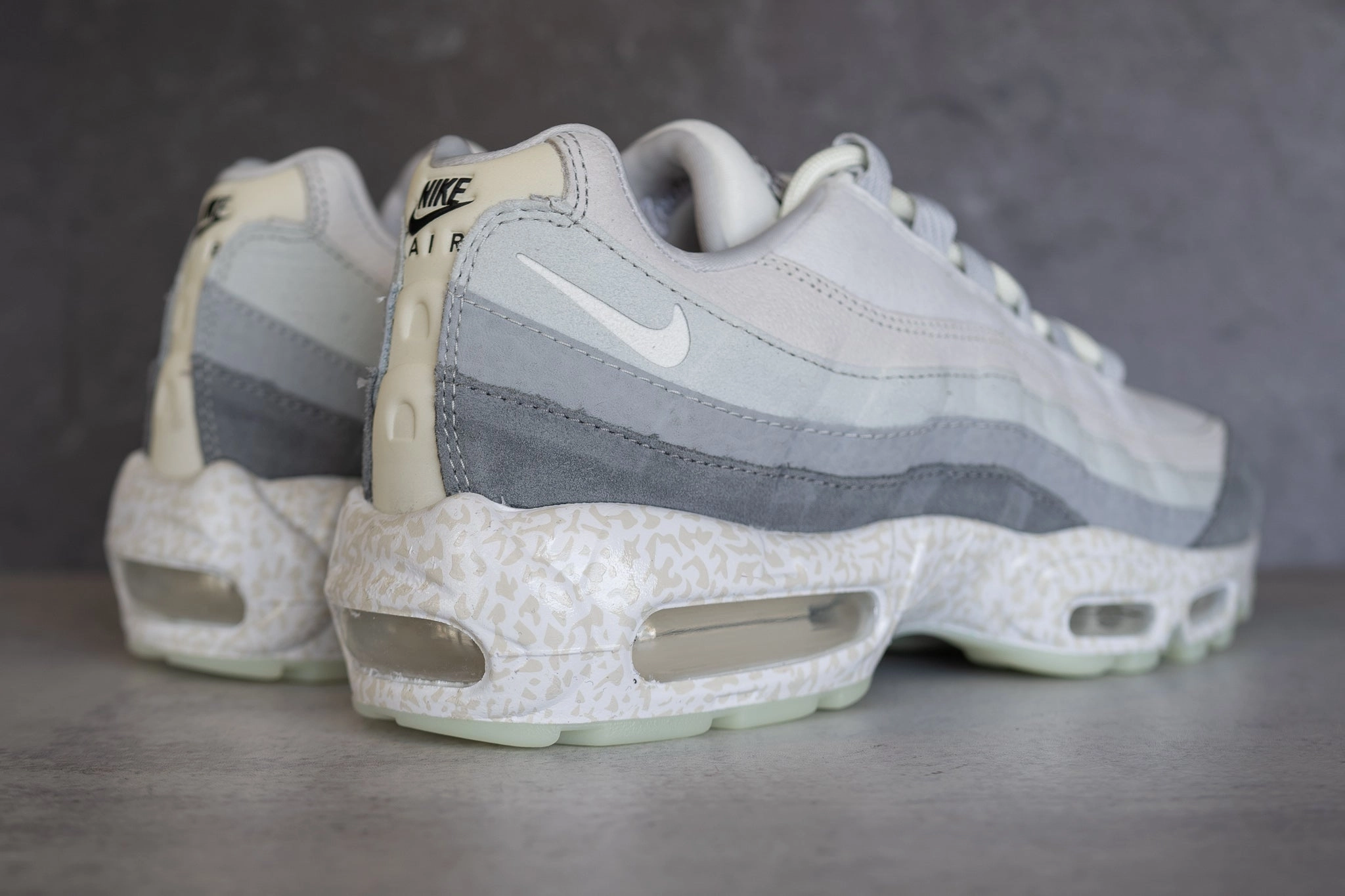 Nike Air Max 95 QS (Summit White) Lateral Support High Traction Design