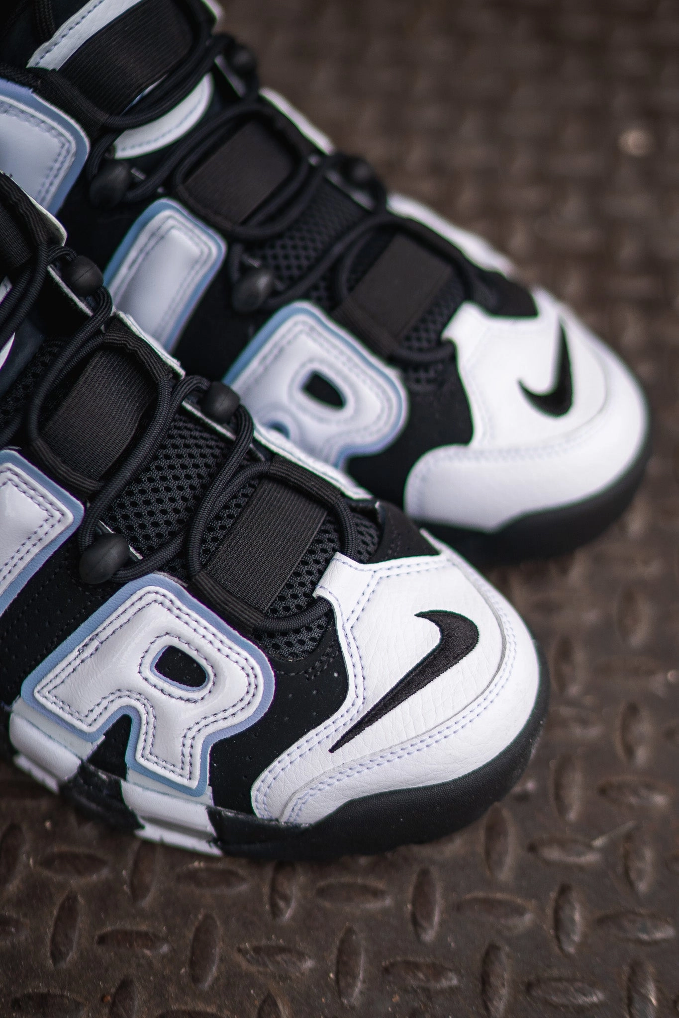 Stylish Option Nike Air More Uptempo 96 (Black/White) - DV0819-001