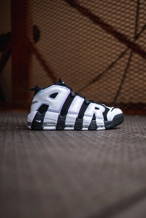 Ergonomic Last Shape Low Support Nike Air More Uptempo 96 (Black/White) - DV0819-001