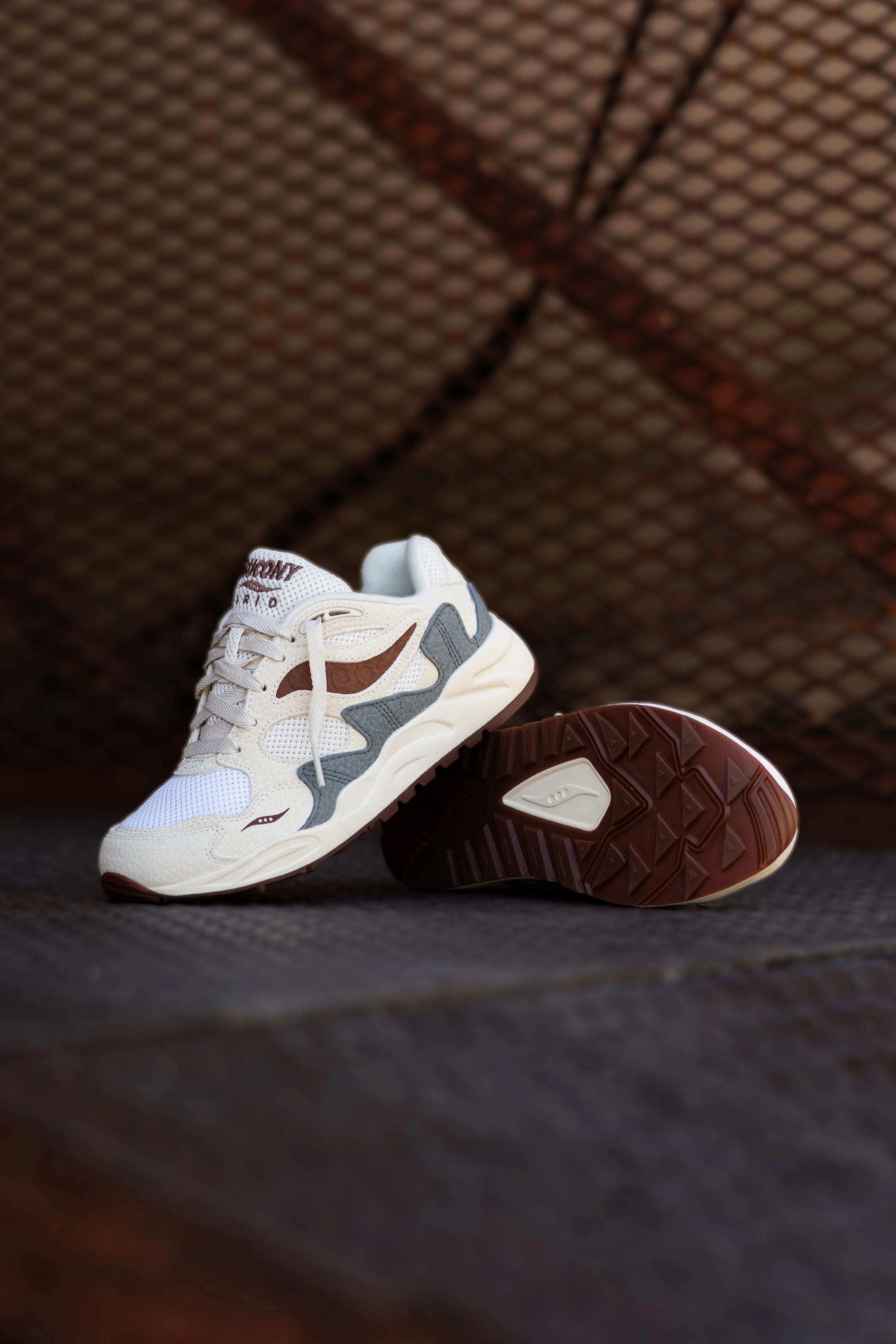 Mens Saucony Grid Shadow 2 (Sand/Brown) Optimal ease