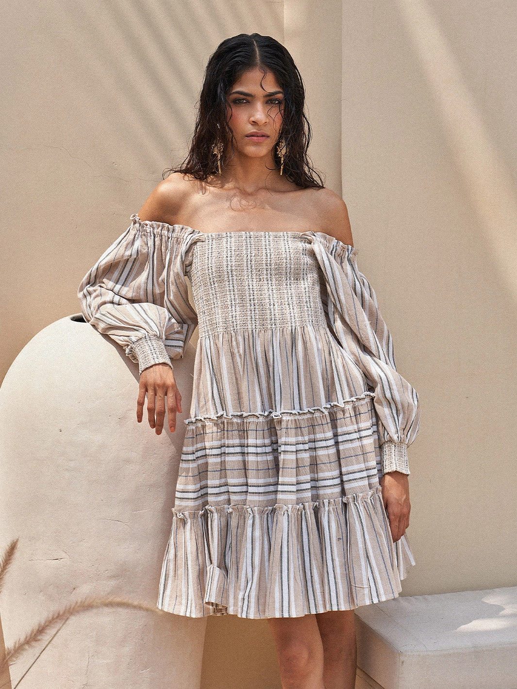 Lightweight Feel Gentle Drape Smocking Stripe Dress