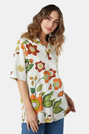 Carmen Everyone Shirt Office Look