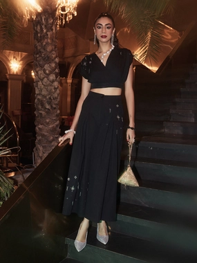 Preto Embroidered Top All-day style